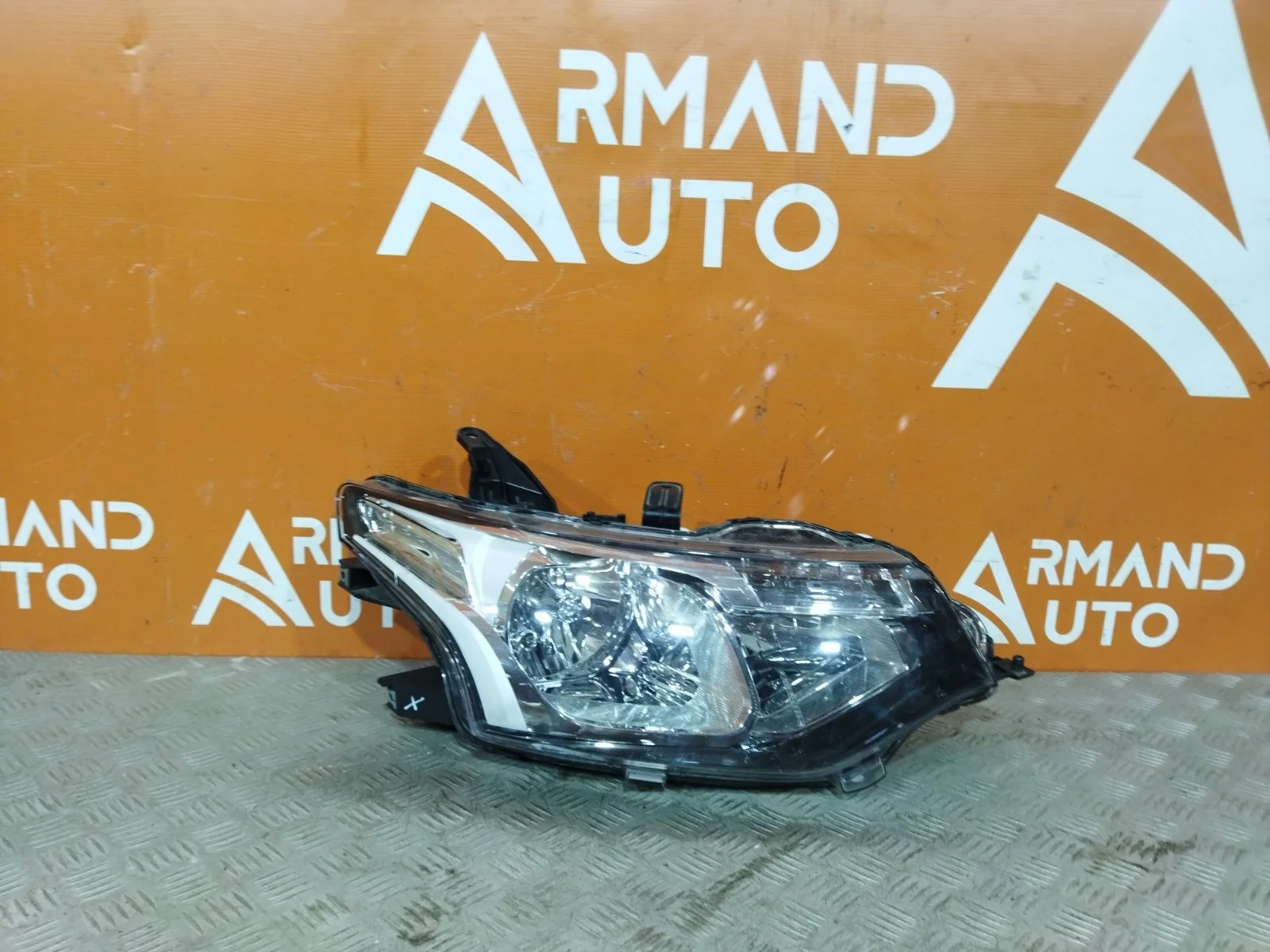 Фара MItsubishi OUTLANDER 2012-2015 3