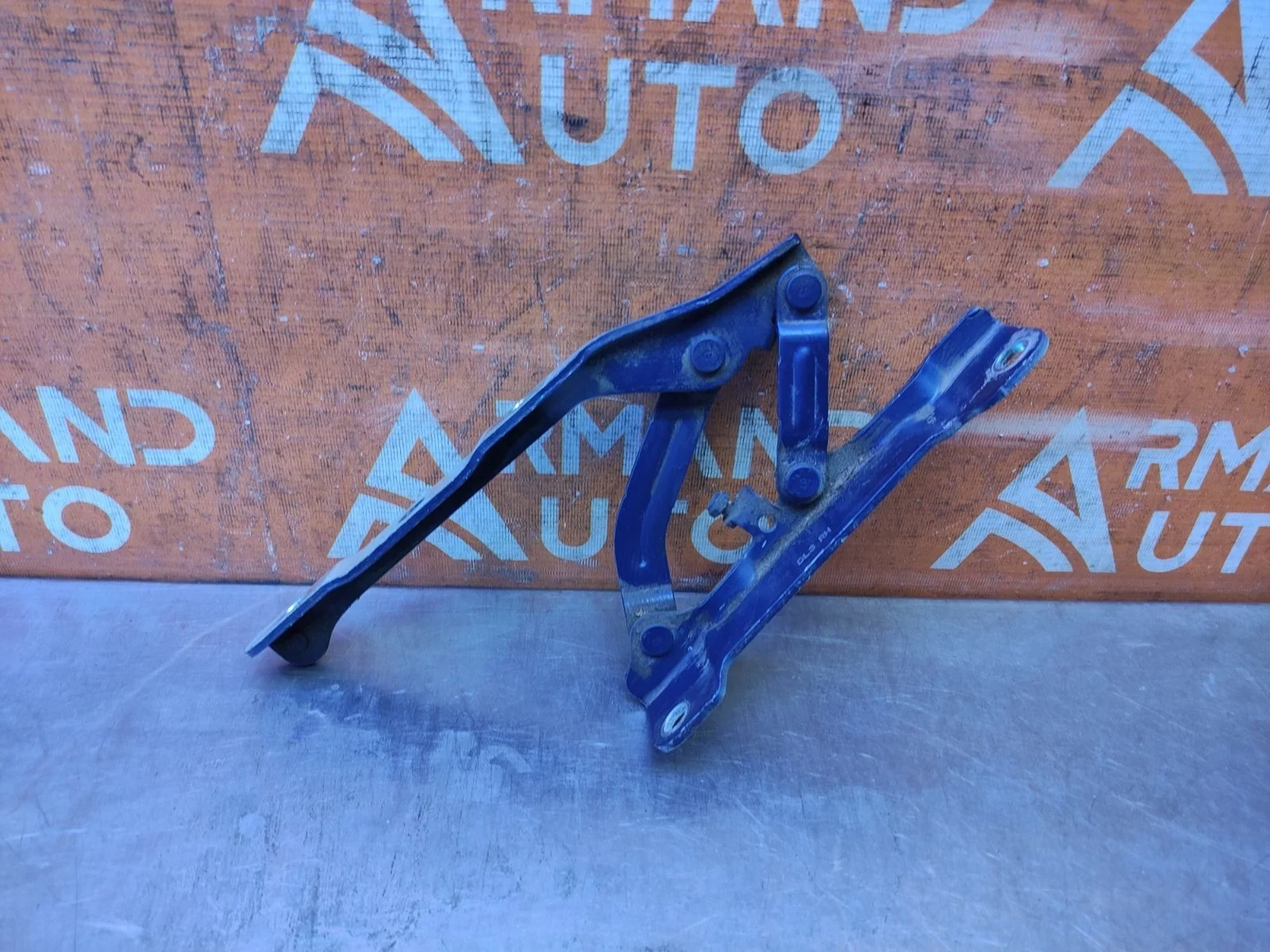 Петля капота Kia K5 2020-нв 3