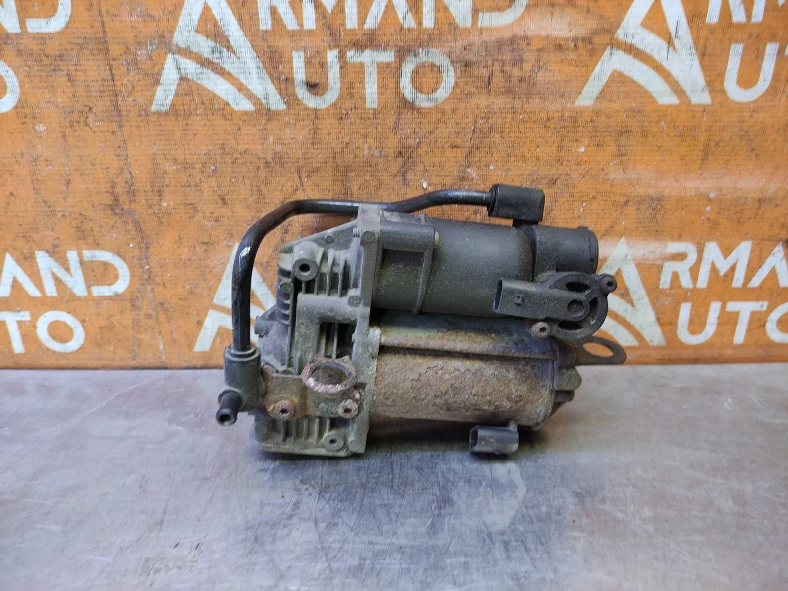 Компрессор подвески Mercedes -Class 2013-2020 W222, C217