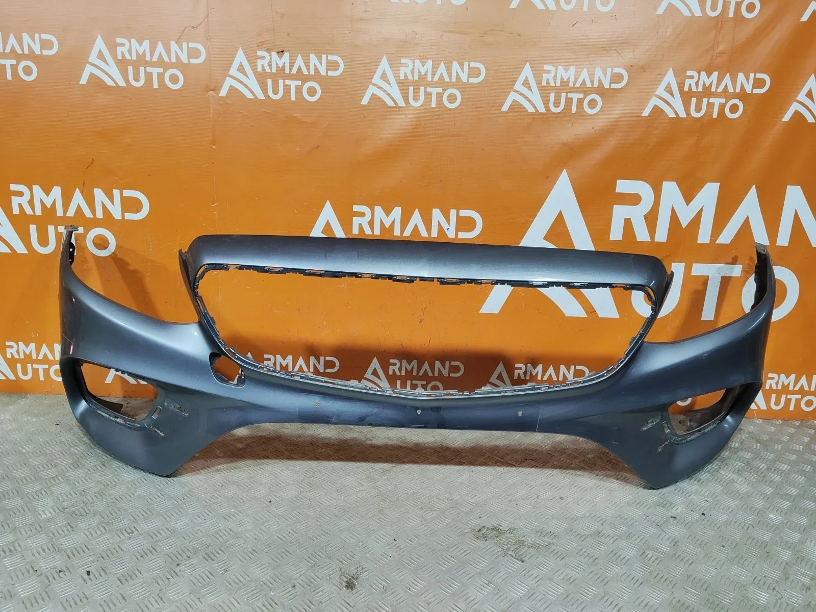 Бампер Mercedes -Class 2016-2020 W213, S213