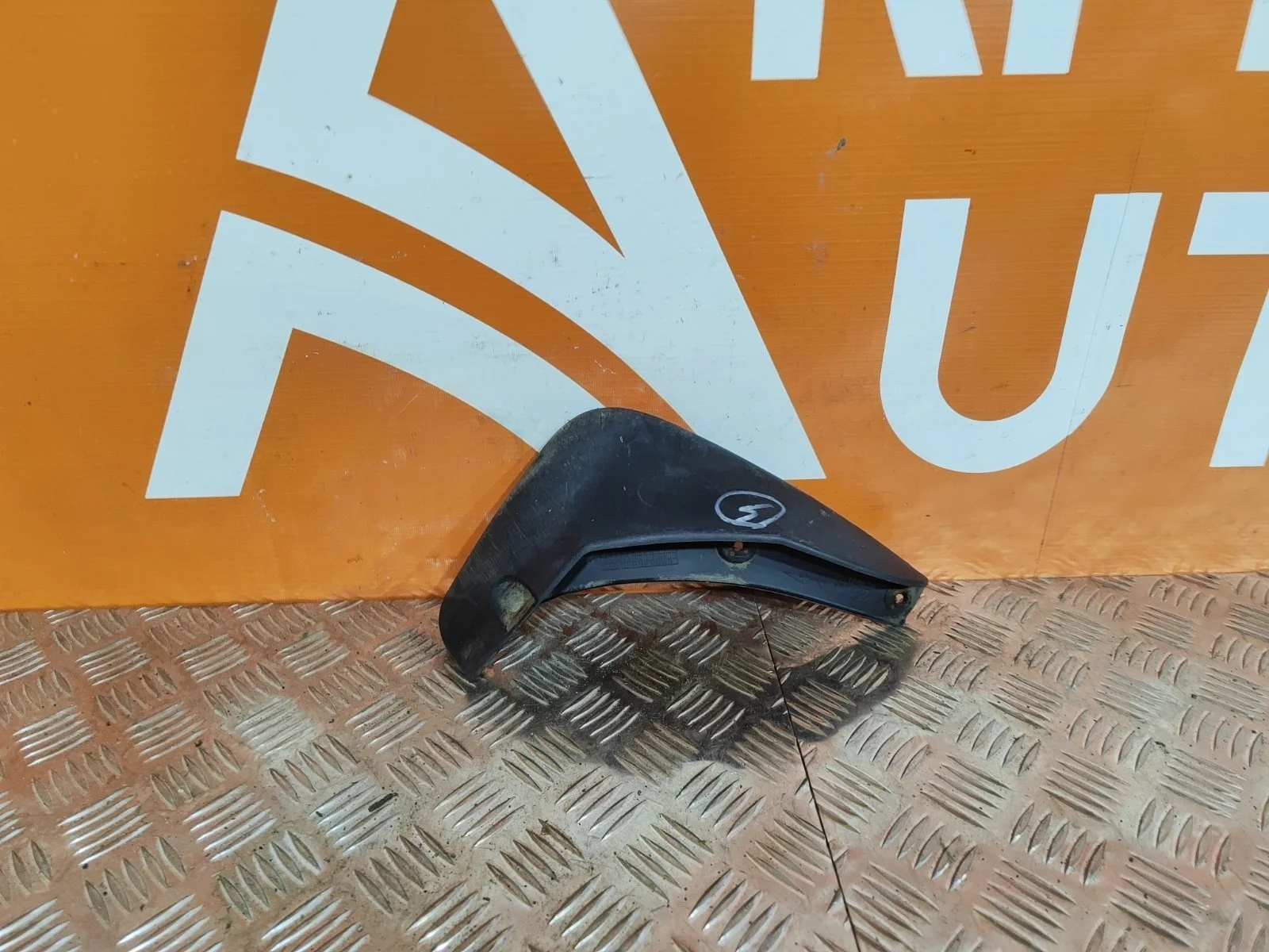 Брызговик Kia Cerato 2008-2013