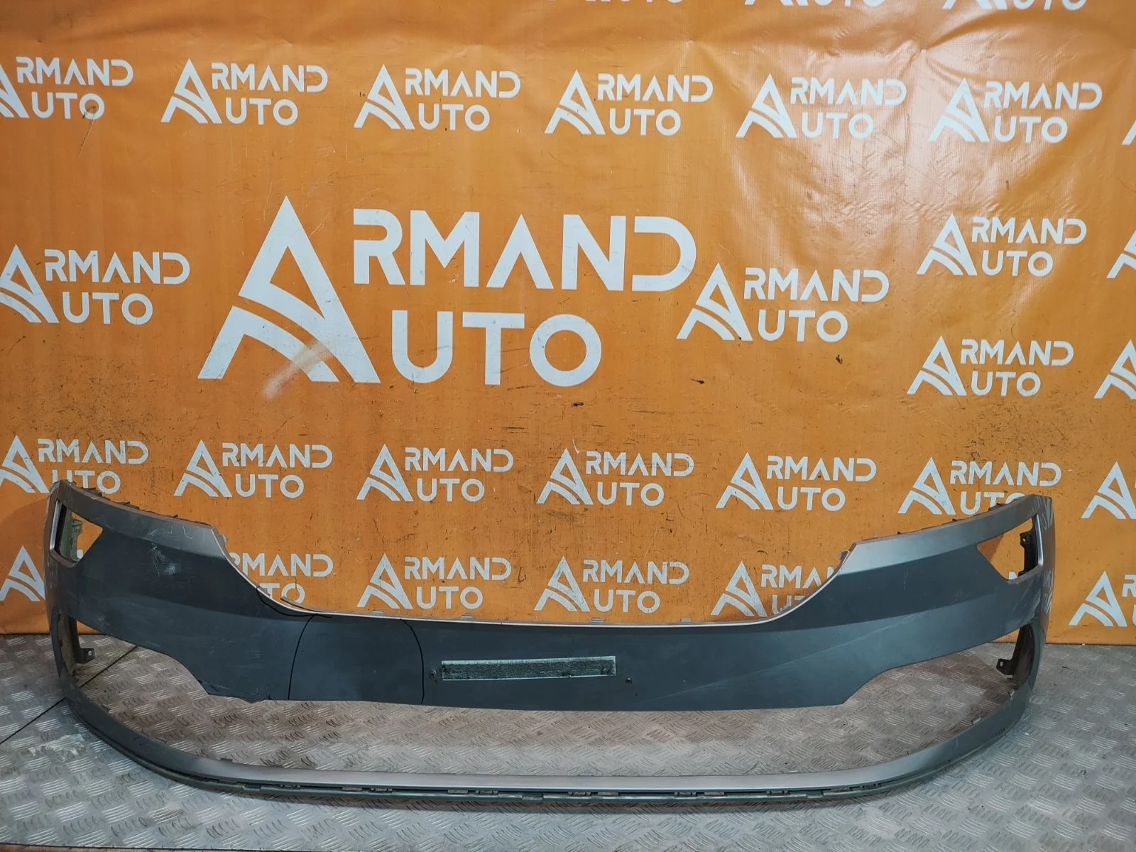 Бампер Skoda Karoq 2017-нв