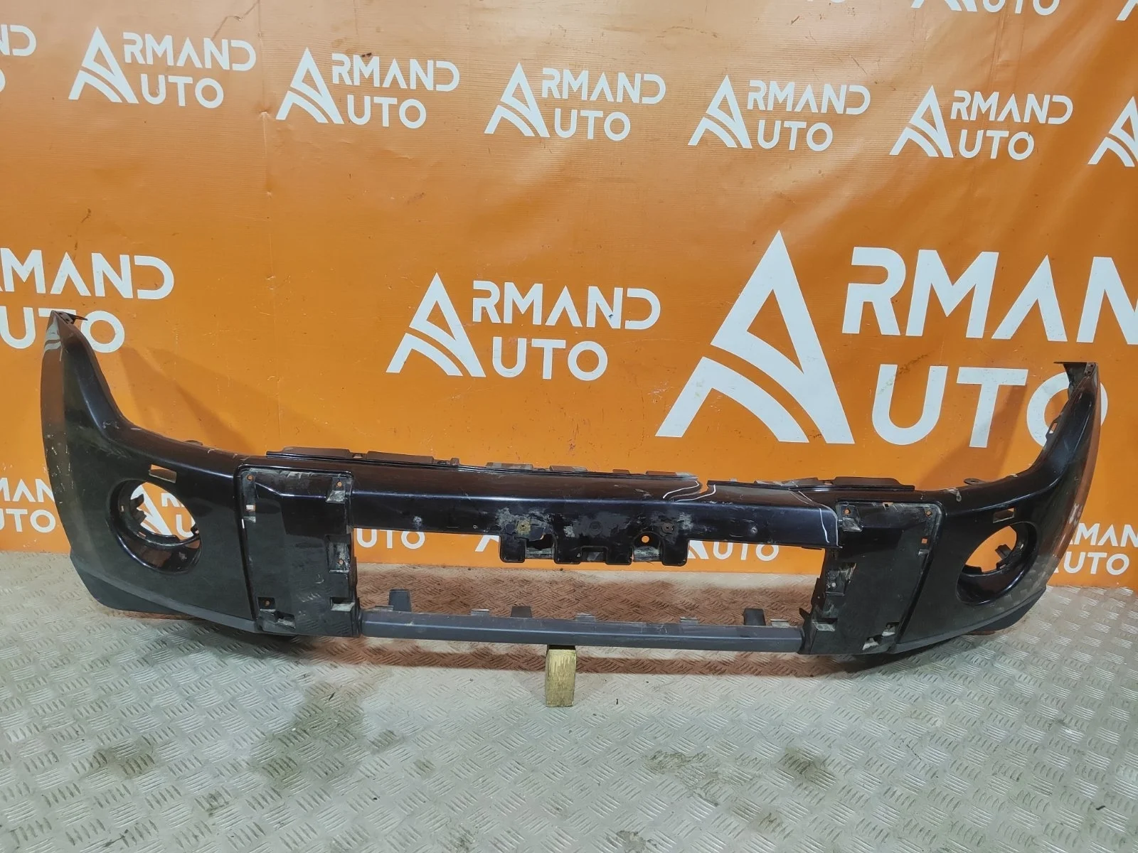 Бампер Mitsubishi Pajero 2006-2011 4
