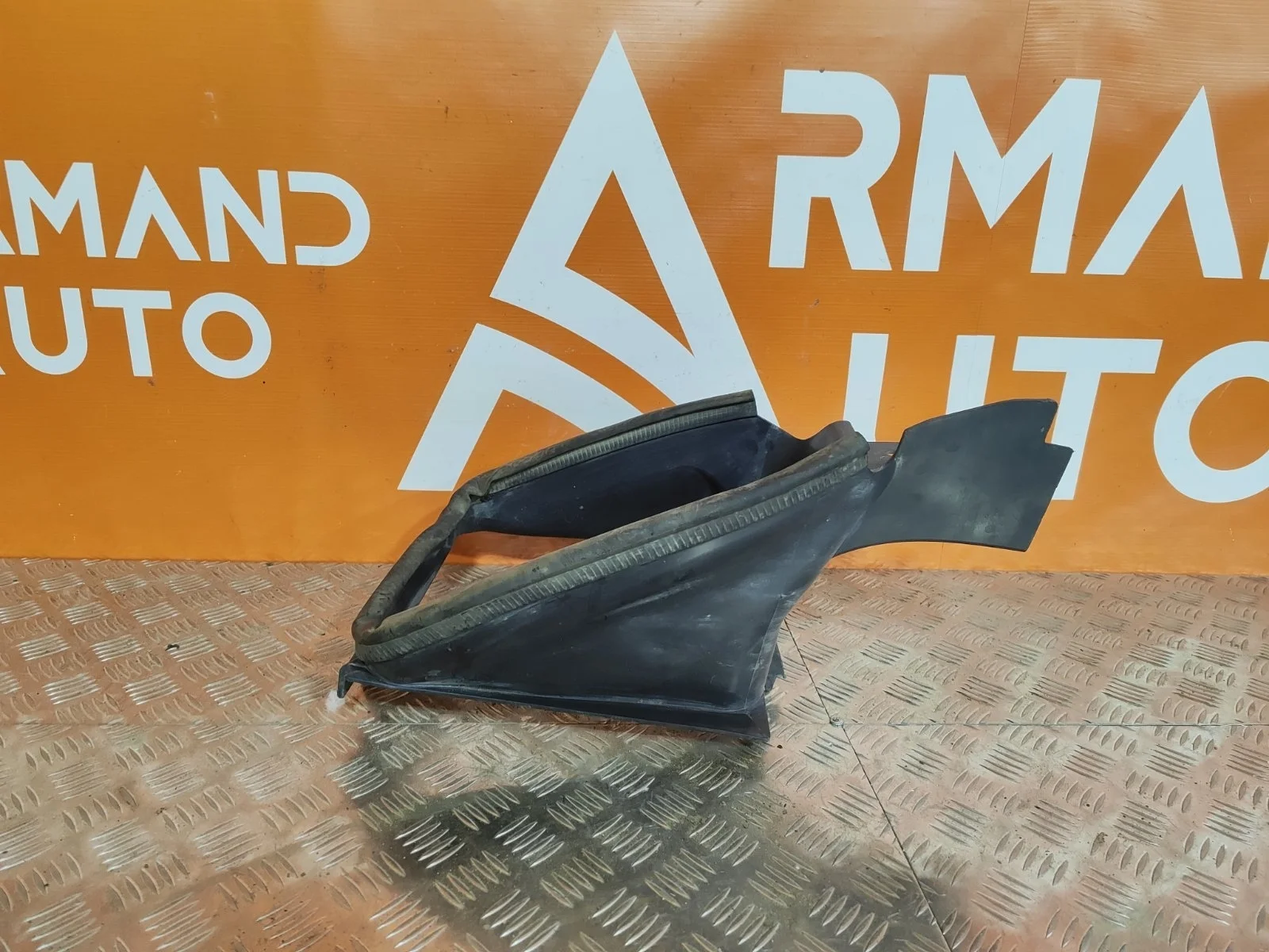 Воздуховод интеркулера Land Rover Range Sport 2013-нв L494