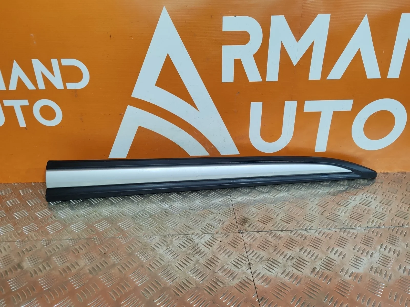 Молдинг двери Mitsubishi Outlander 2015-нв 3