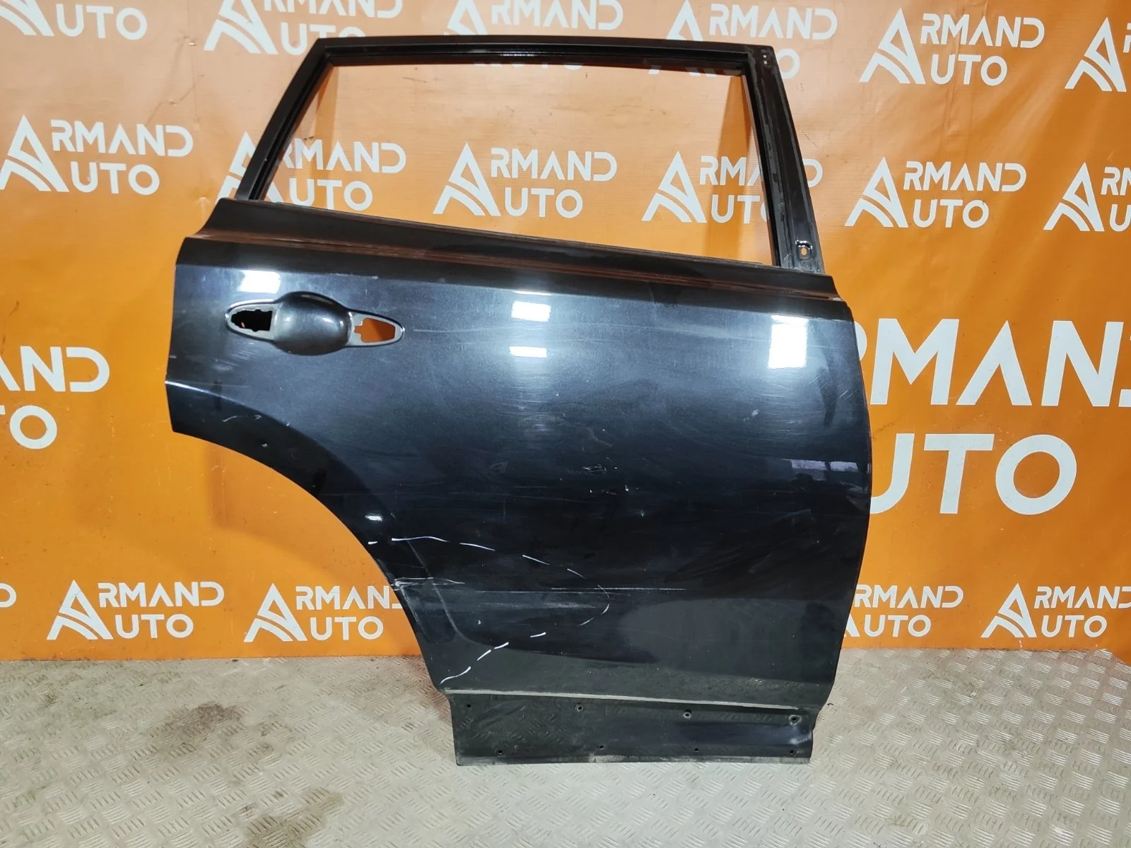 Дверь Toyota RAV4 2012-2019 CA40