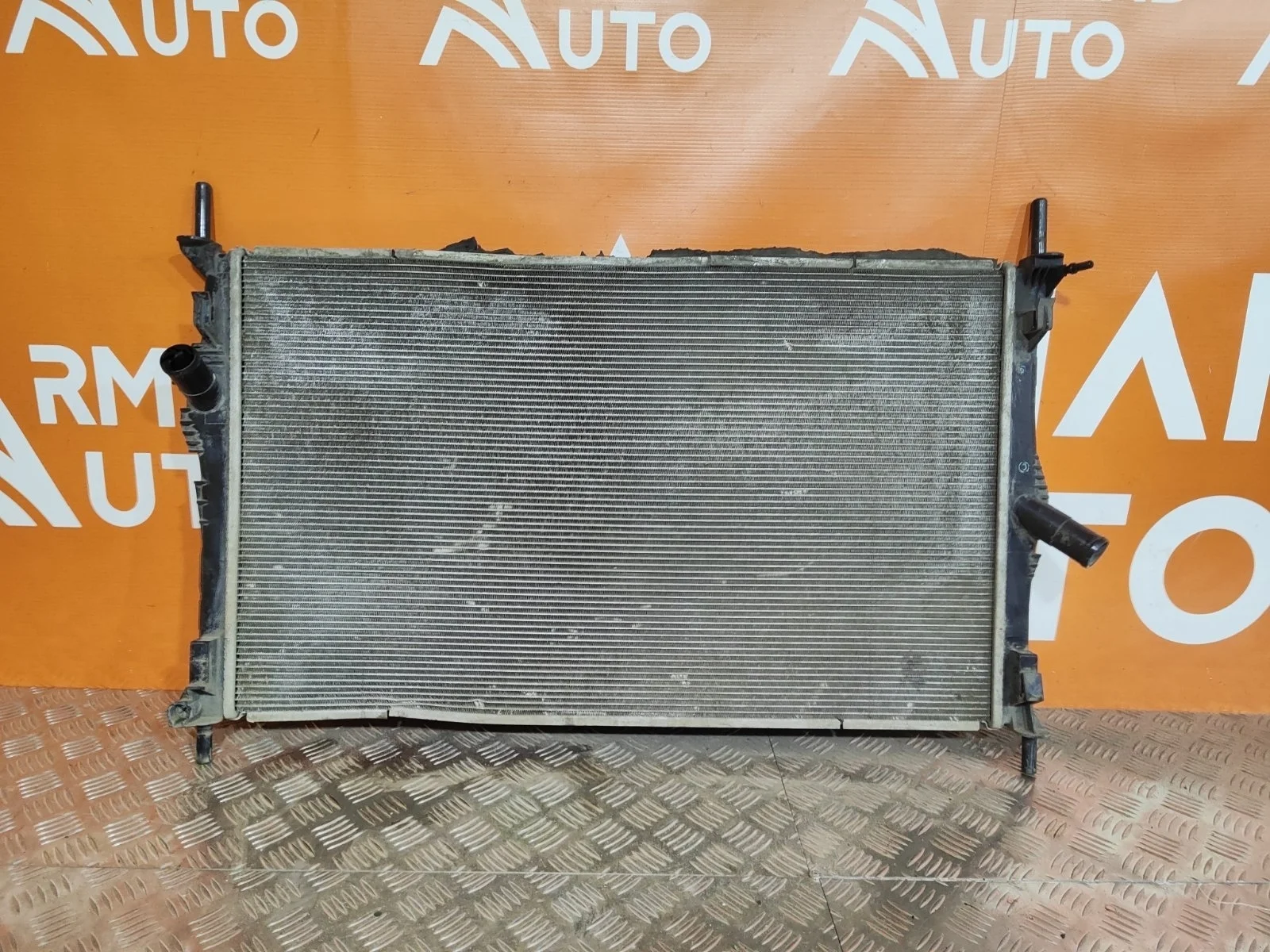 Радиатор двигателя (двс) Ford Transit 2014-нв 7 TTG