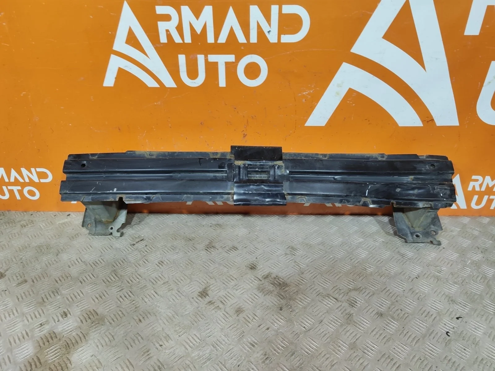 Усилитель бампера Mitsubishi Outlander 2012-нв 3