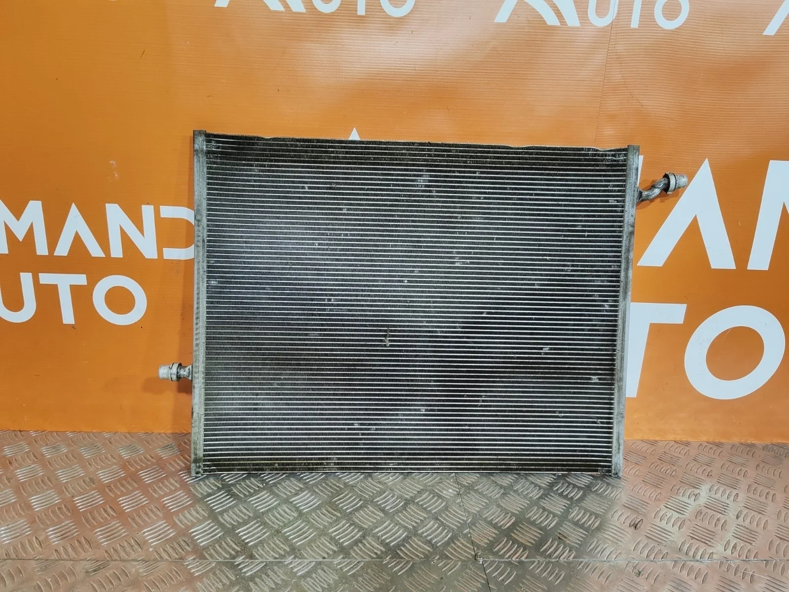 Радиатор двс дополнительный Mercedes -Class 2013-2020 W222, C217