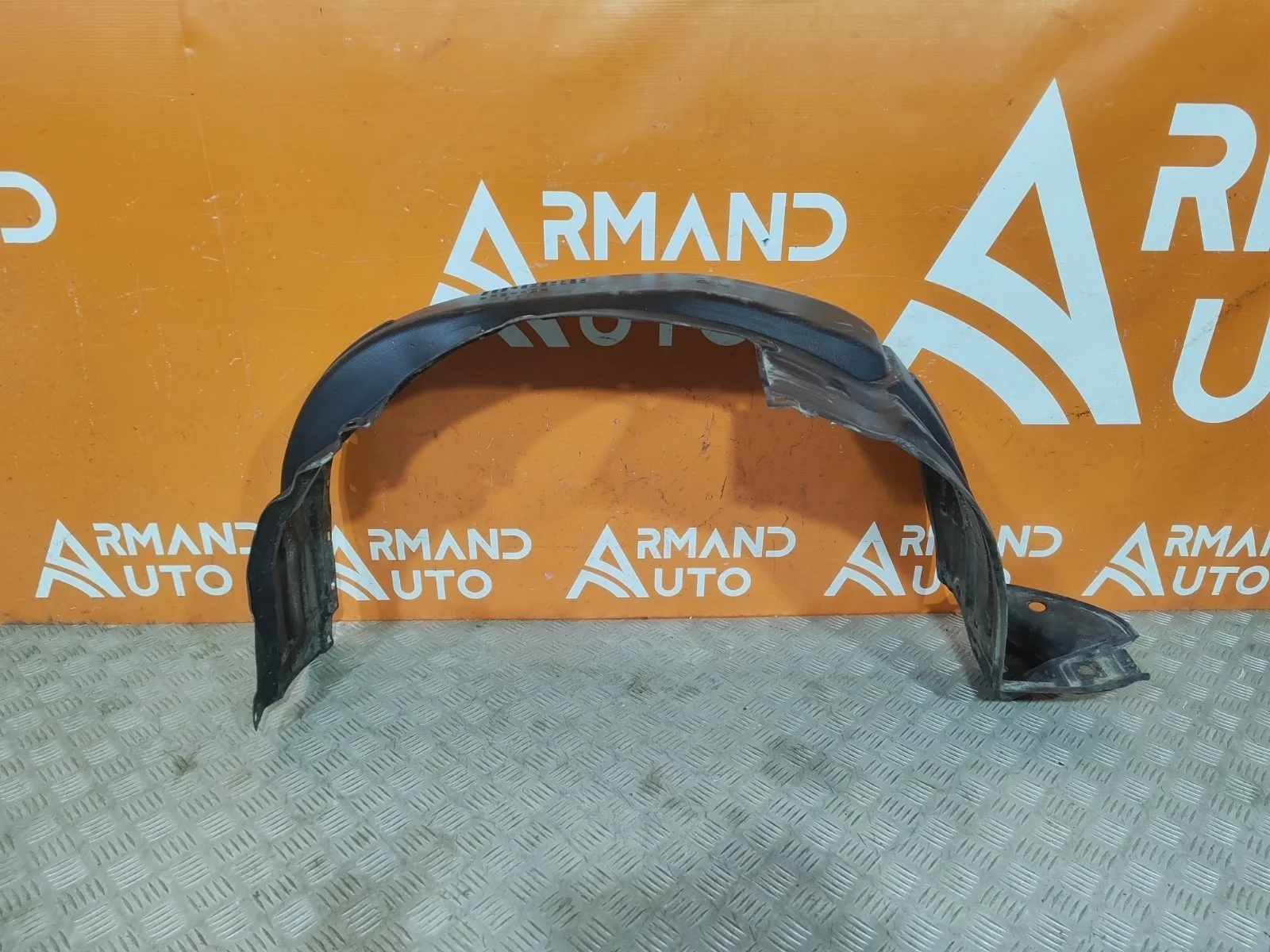 Подкрылок Toyota Land Cruiser Prado 2017-нв 150