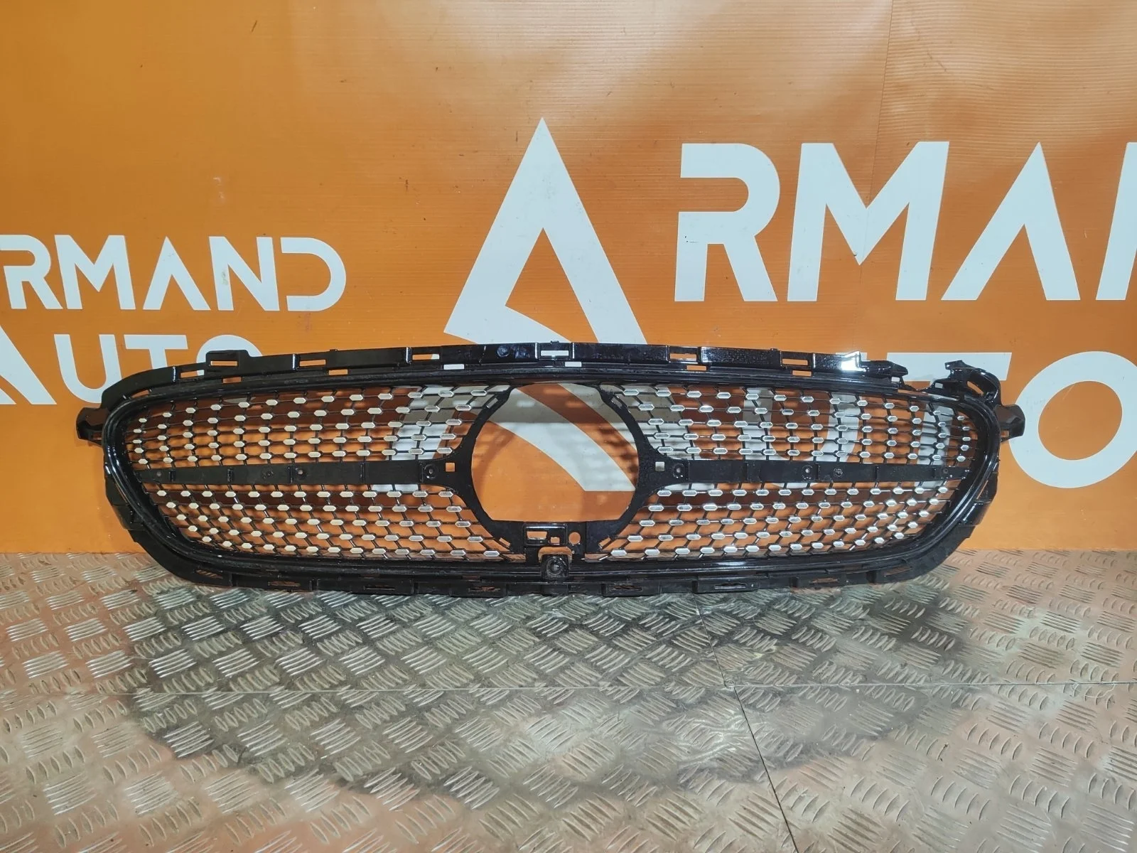 Решетка радиатора Mercedes -Class 2020-нв W213, S213, C238