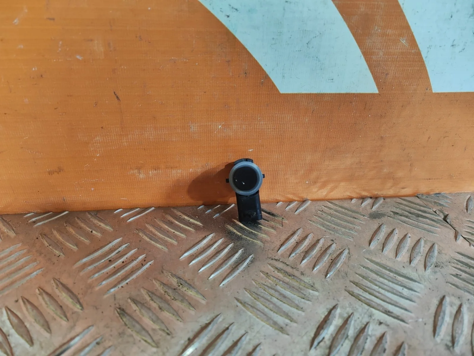 Датчик парктроника Mercedes -Class 2014-2021 W205