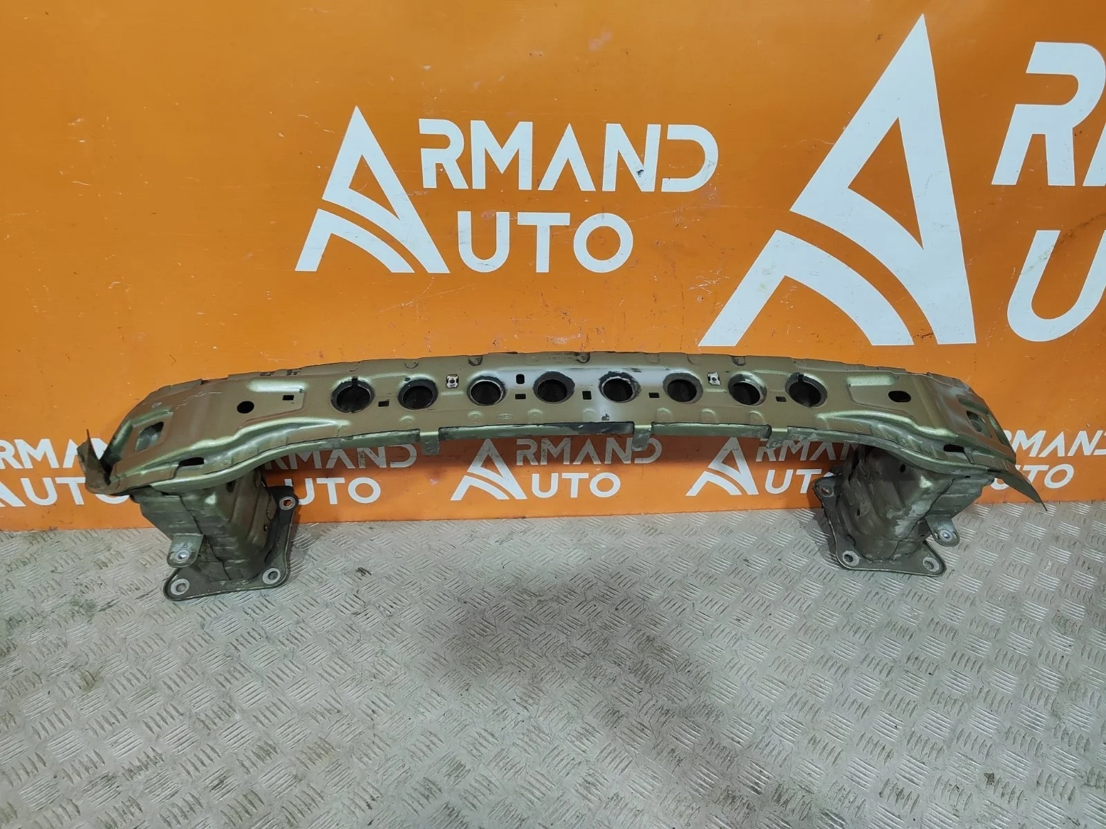 Усилитель бампера Ford Kuga 2012-2019 CBS