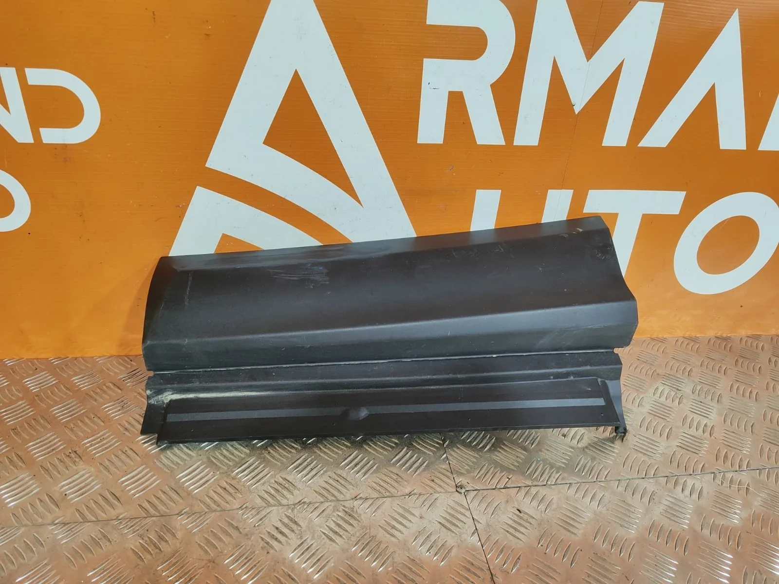 Молдинг двери Toyota RAV4 2015-2019 CA40