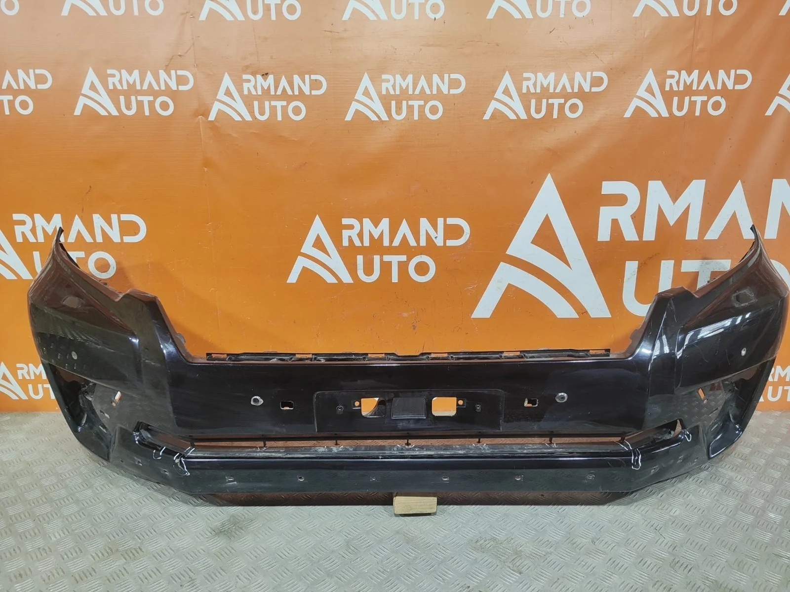 Бампер Toyota Land Cruiser Prado 2020-нв 150