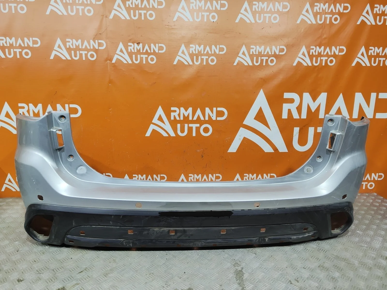 Бампер Mitsubishi Outlander 2018-нв 3