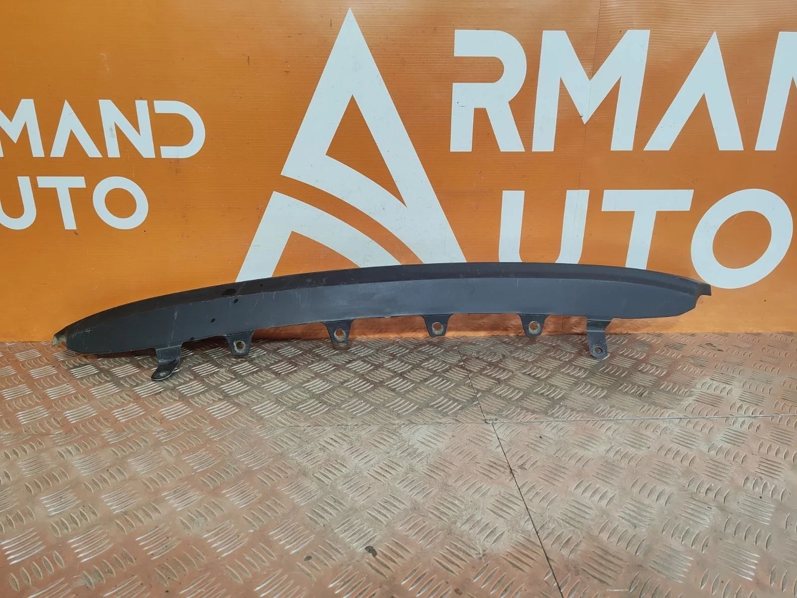 Накладка бампера Toyota Camry 2014-2017 XV50