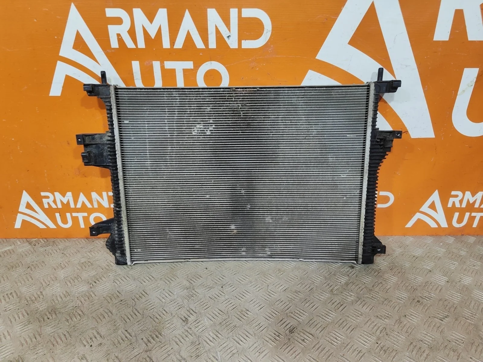 Радиатор двигателя (двс) Chery Tiggo 7 Pro 2020-нв T1E