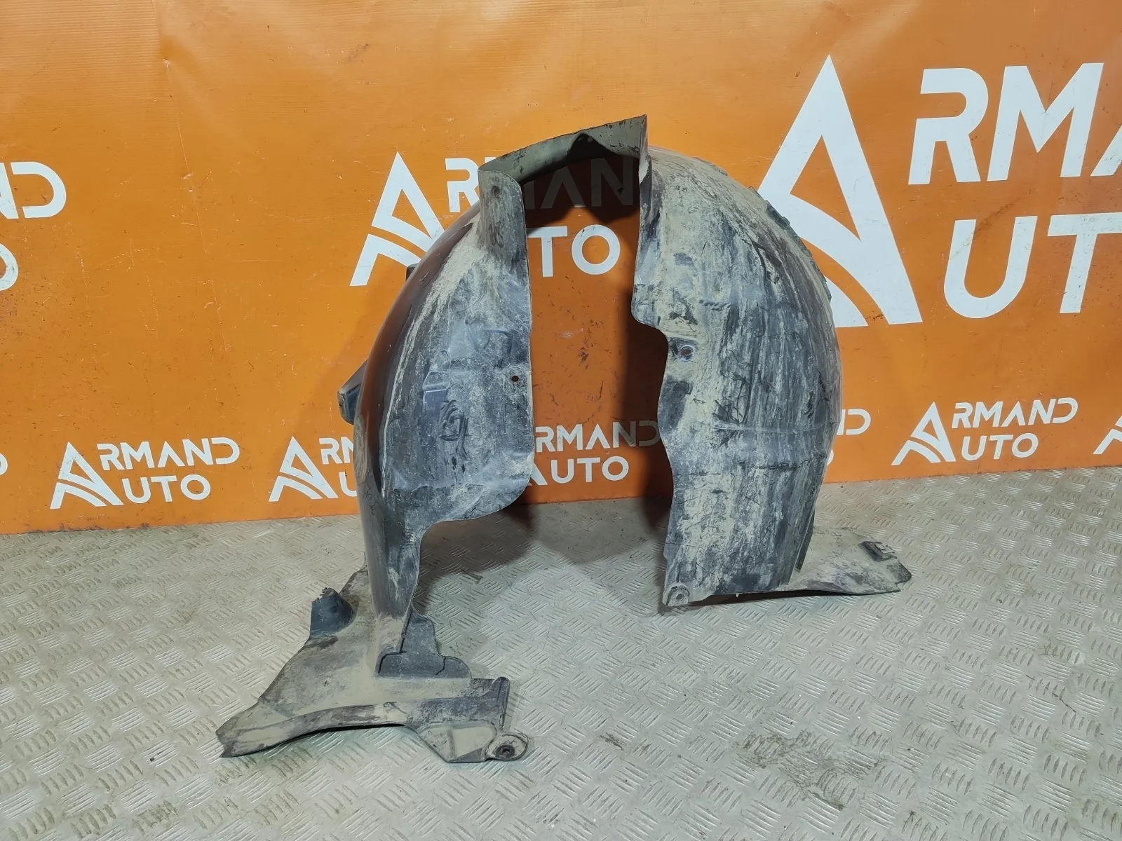 Подкрылок Mercedes GLA-Class 2017-2020 X156