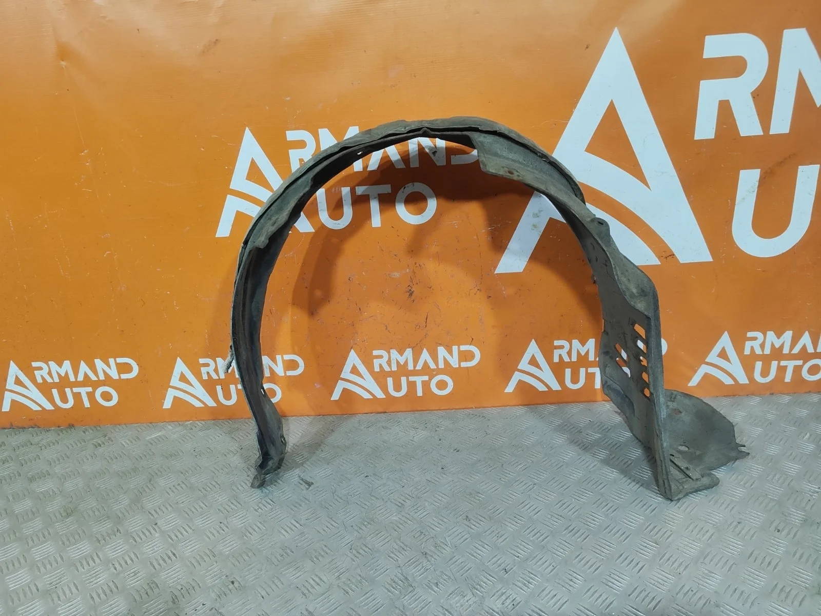 Подкрылок Toyota RAV4 2012-2019 CA40