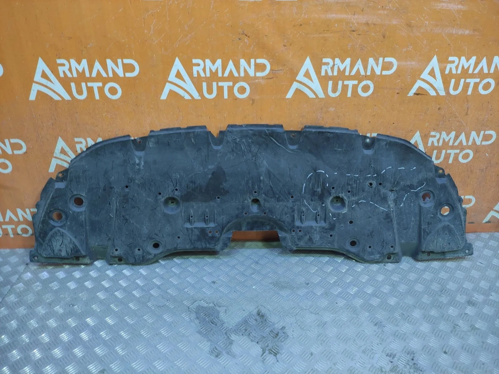 Пыльник бампера Toyota Camry 2020-нв 8 XV70