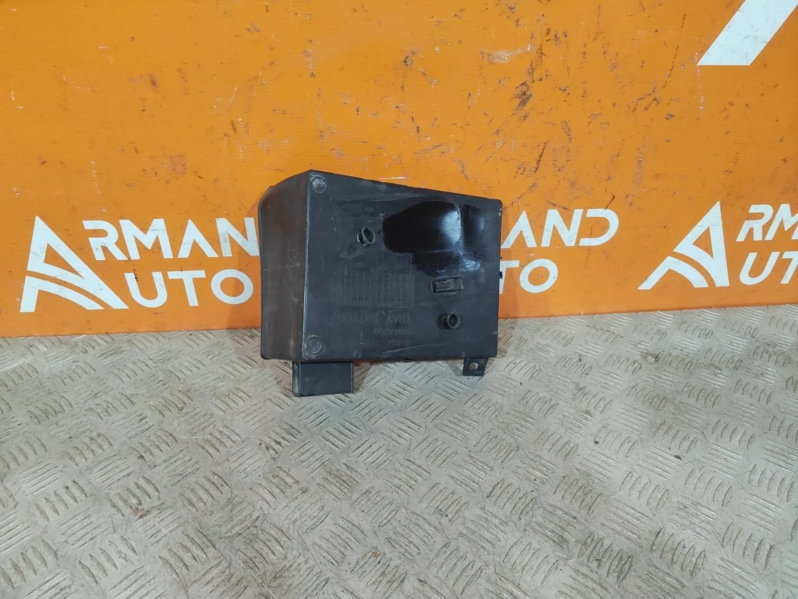 Площадка акб Mitsubishi Lancer 2007-2017 10