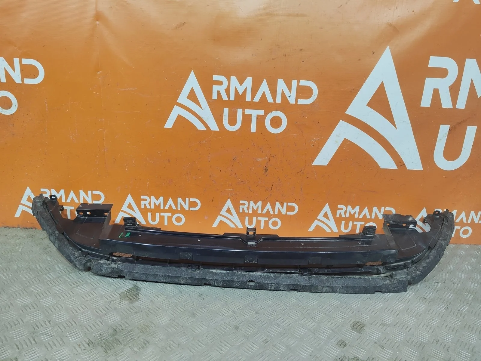 Кронштейн бампера Land Rover Discovery Sport 2014-нв L550