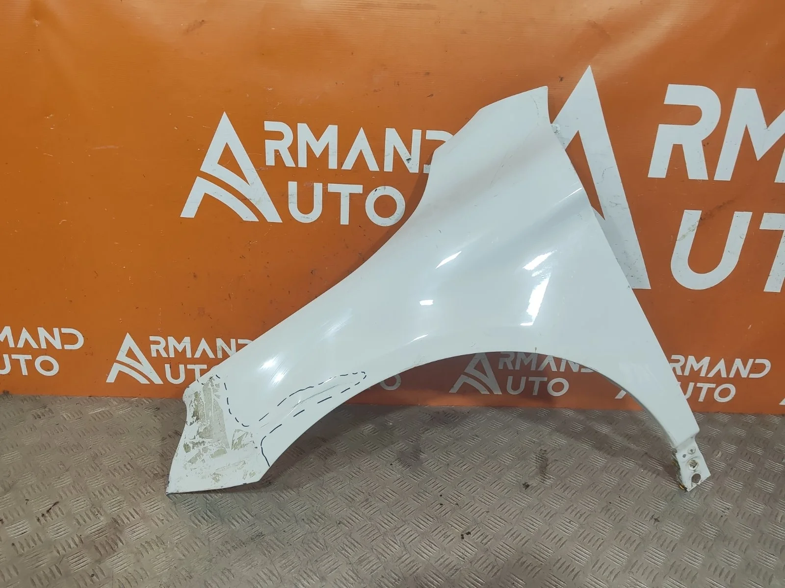 Крыло Volvo XC60 2008-2017