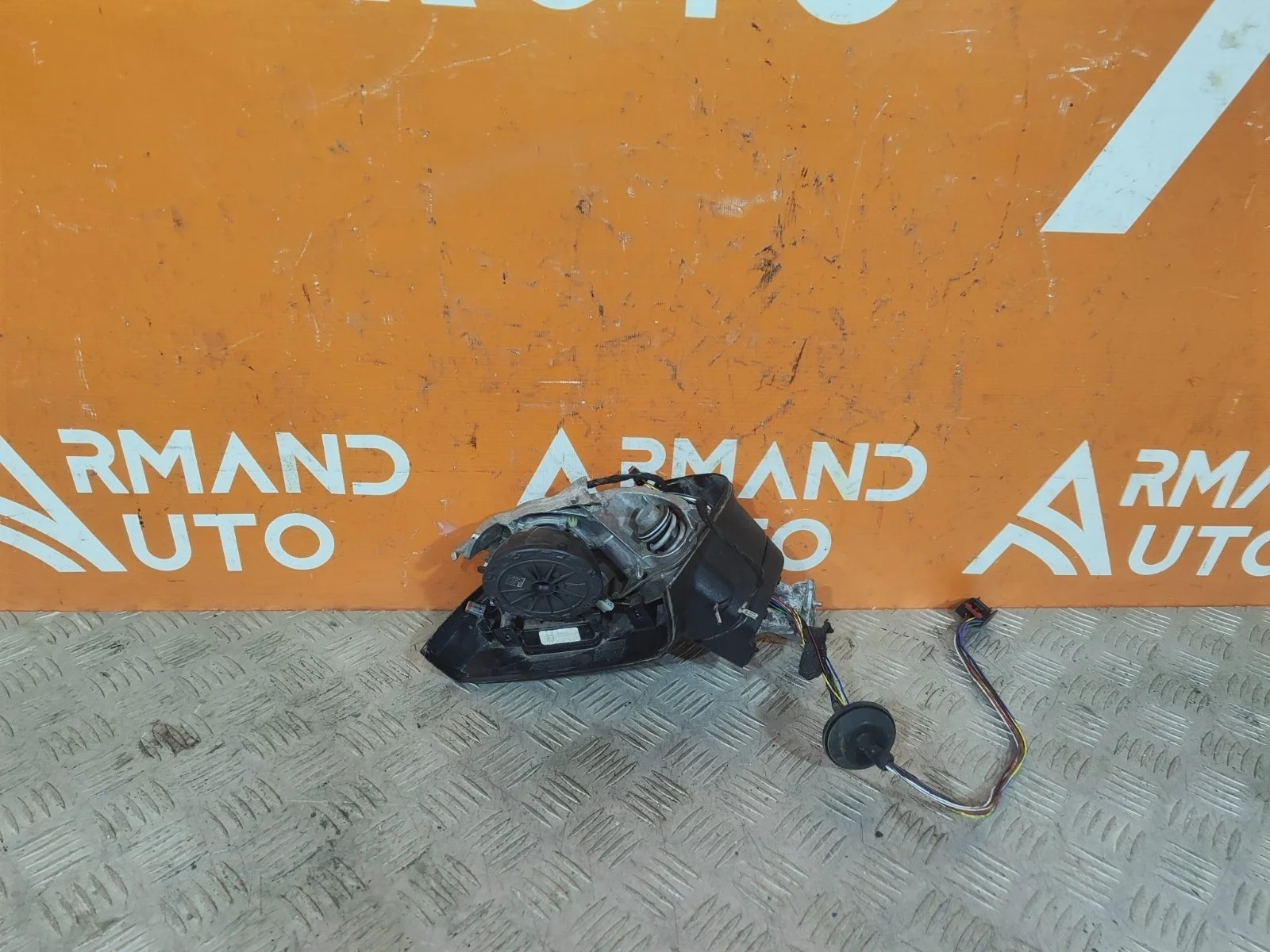 Зеркало Volkswagen Tiguan 2016-нв