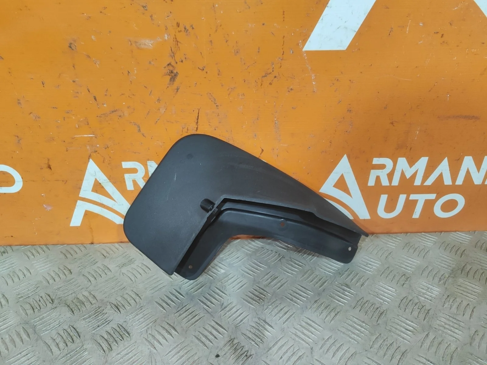 Брызговик Volkswagen Tiguan 2016-нв