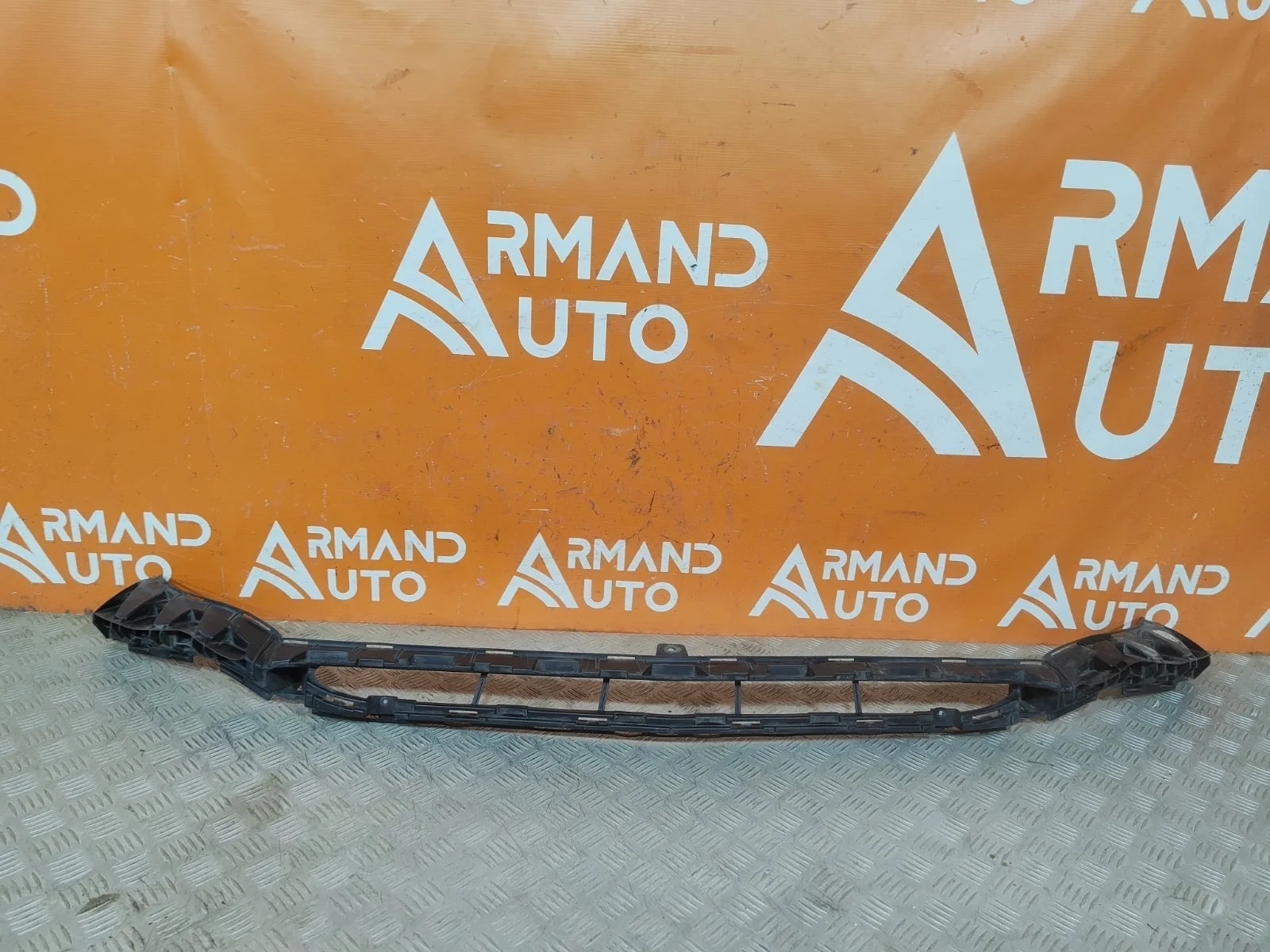 Кронштейн бампера Mercedes -Class 2016-2020 W213, S213