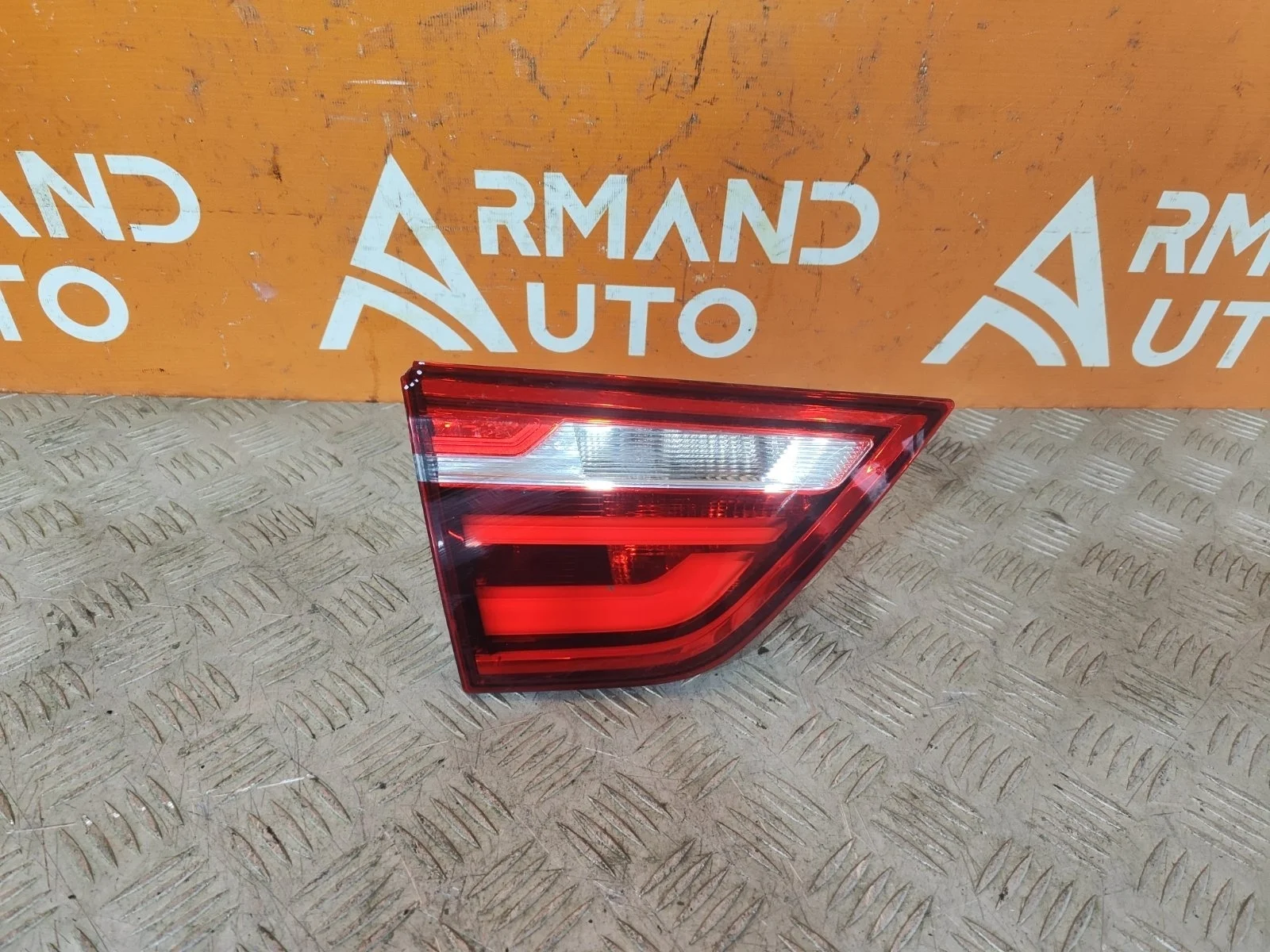 Фонарь внутренний BMW X4 2014-2018 F26