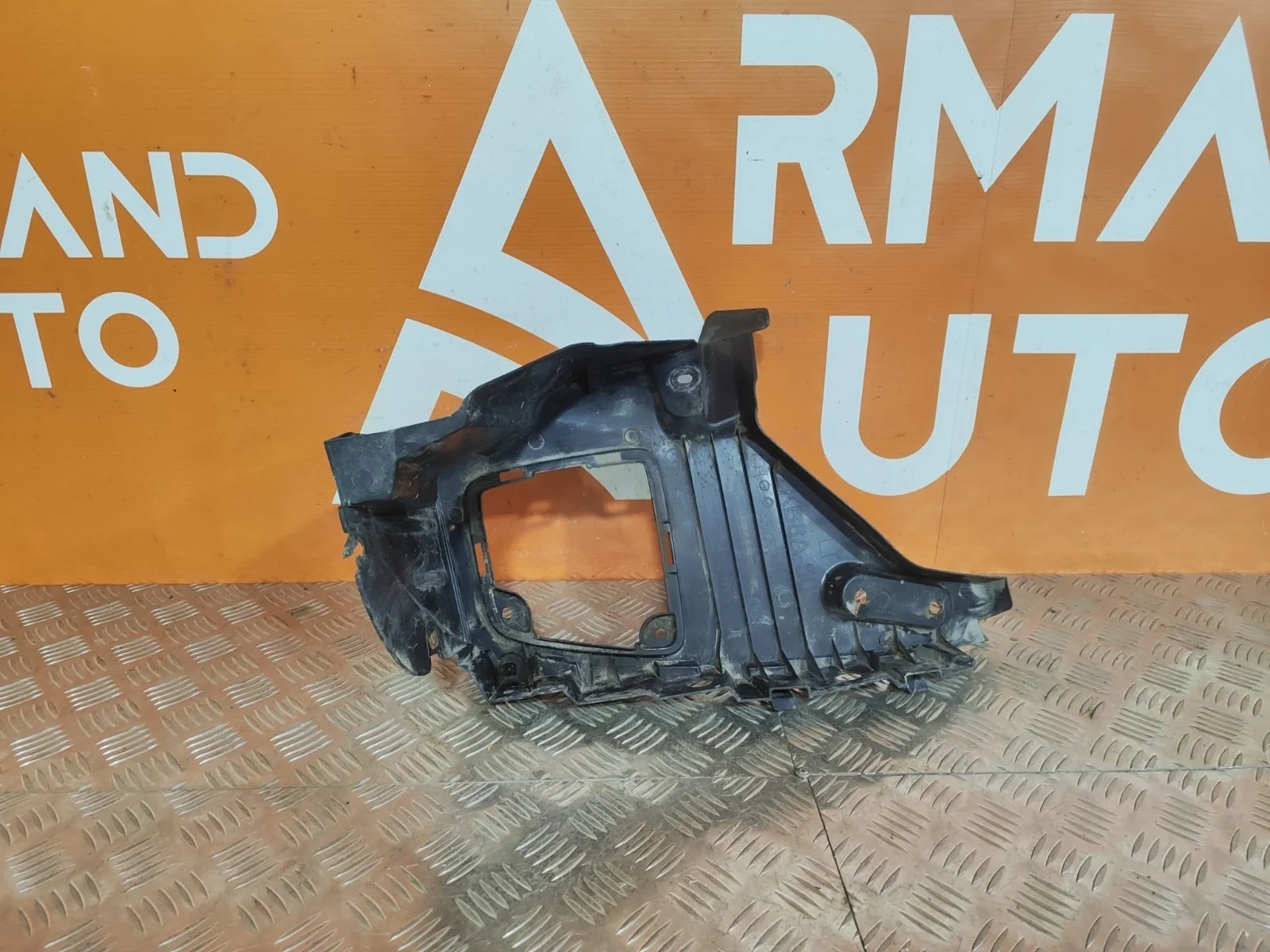 Подкрылок Mazda CX-5 2017-нв