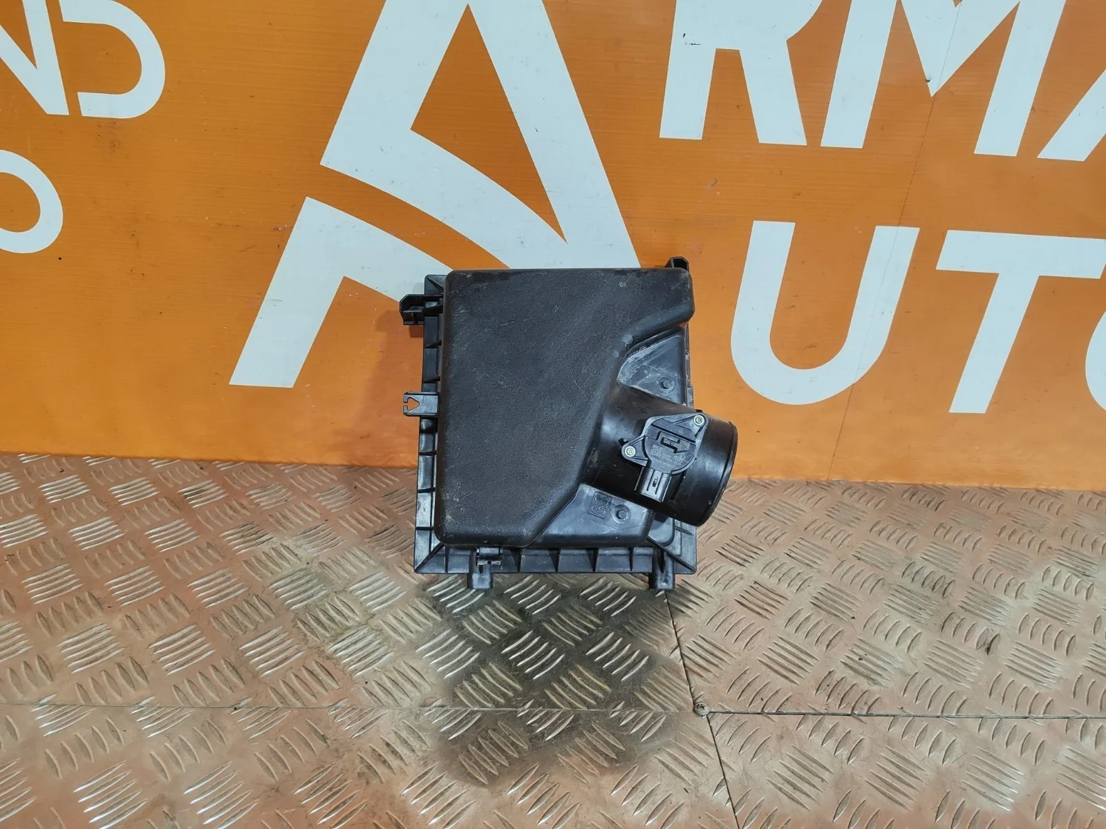 Крышка корпуса воздушного фильтра Toyota Camry 2017-нв 8 XV70