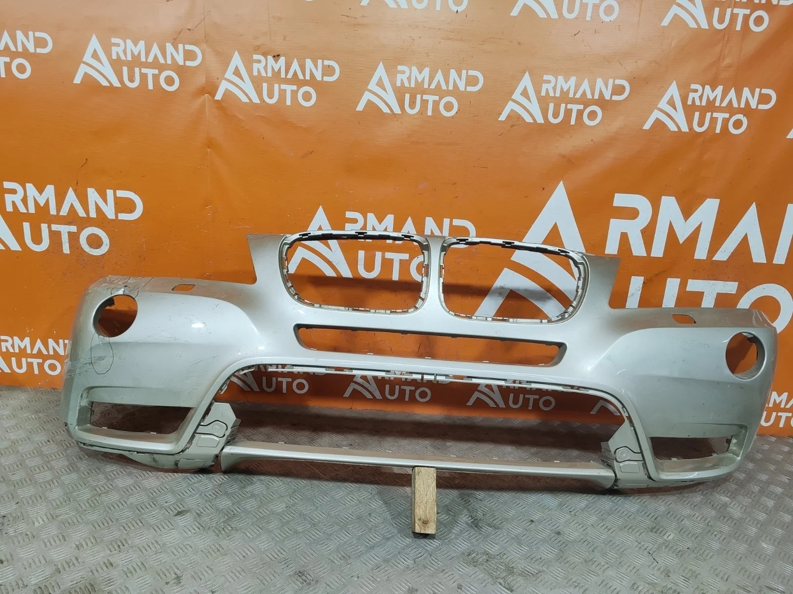 Бампер BMW X3 2010-2014 F25