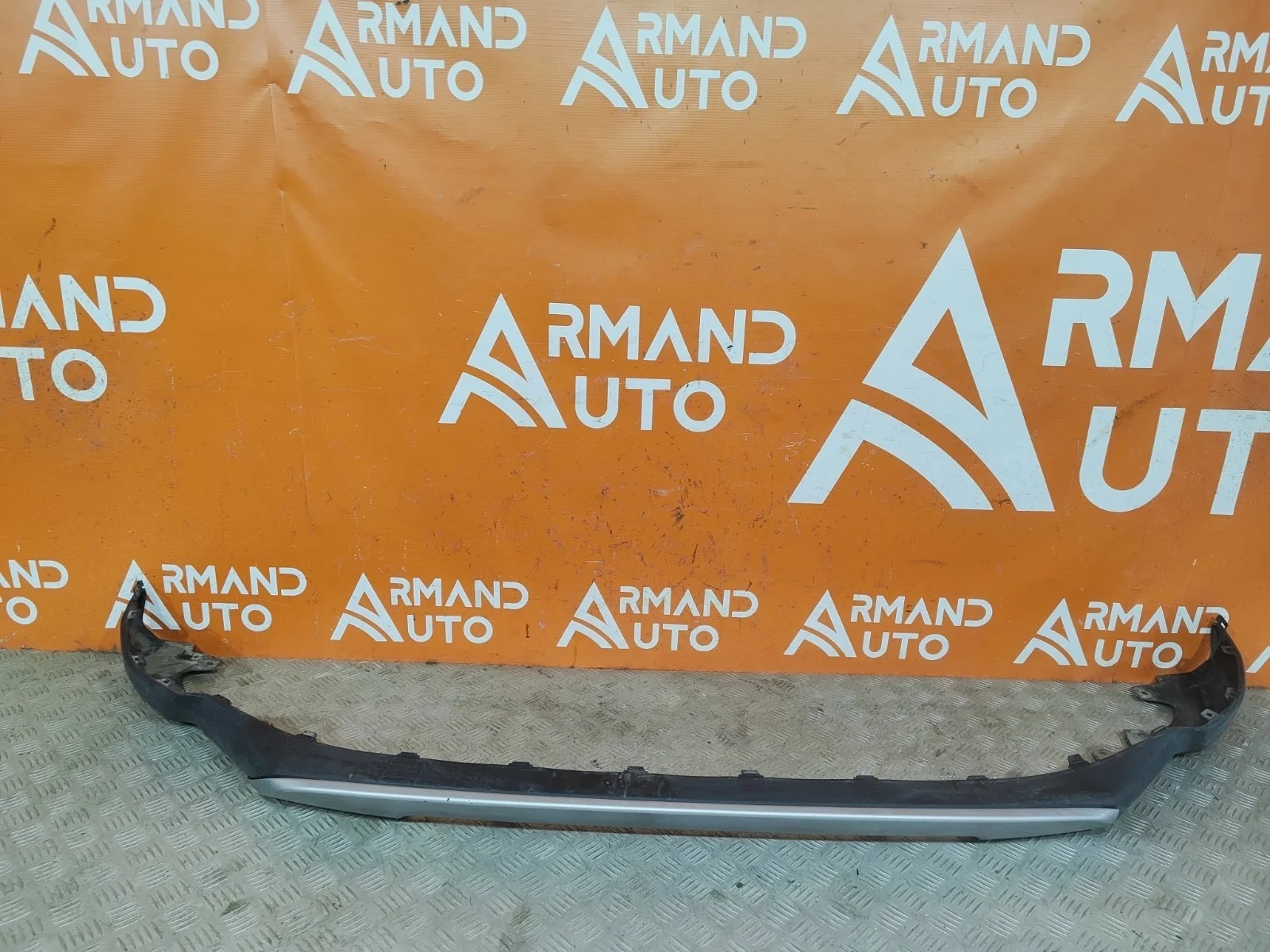 Юбка бампера Toyota RAV4 2015-2019 CA40