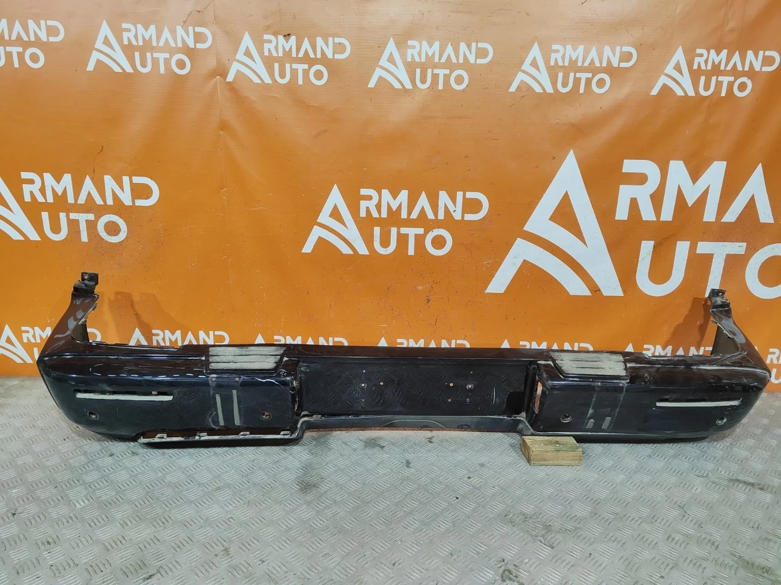 Бампер Mercedes G-Class 2018-нв W463