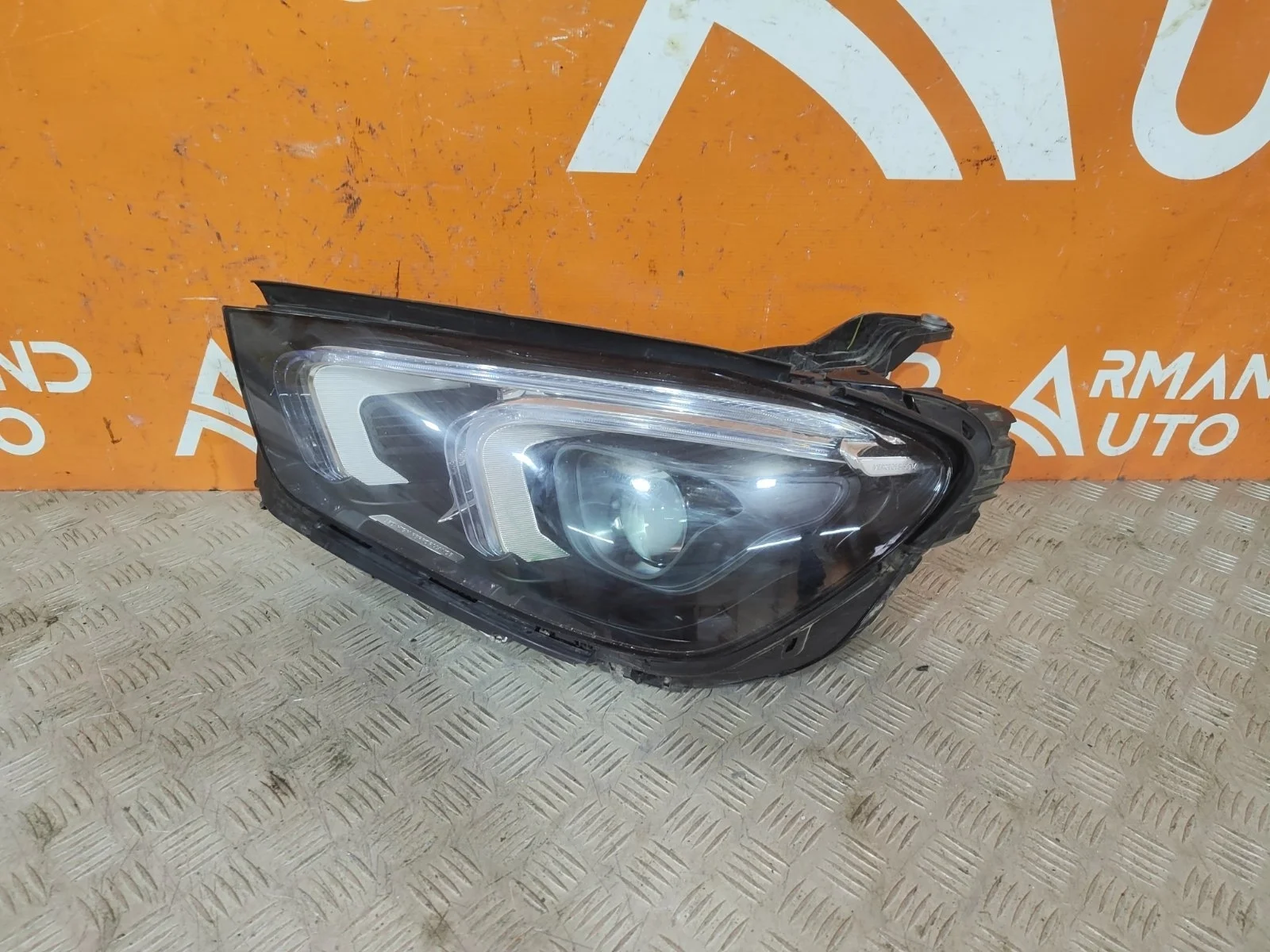 Фара Mercedes GLE-Class 2018-нв V167