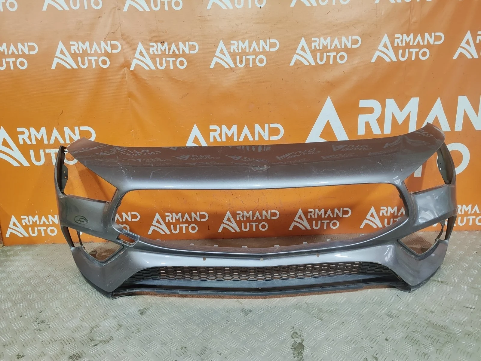 Бампер Mercedes CLA-Class 2019-нв C118