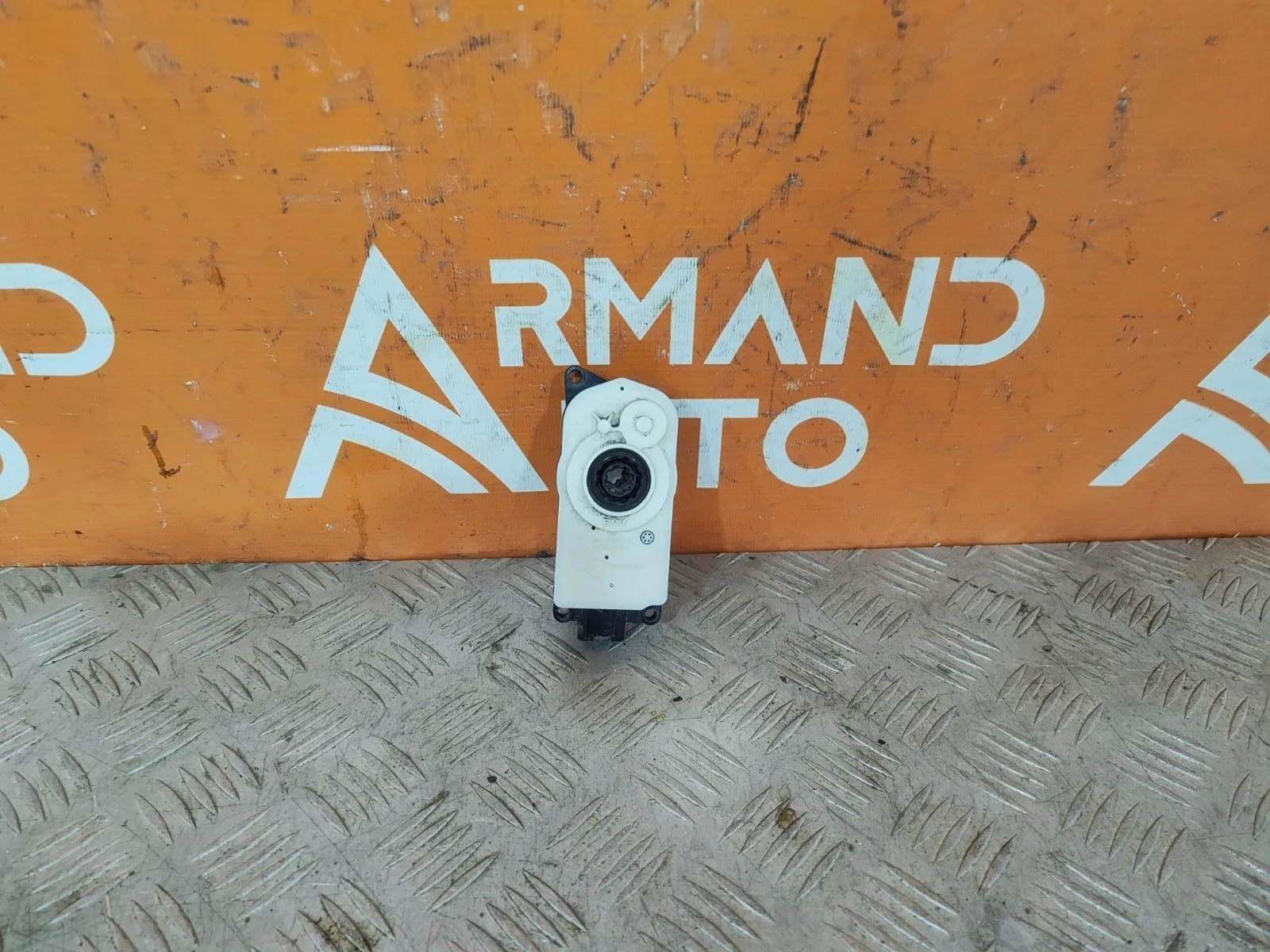 Мотор заслонки решетки радиатора BMW 3 series 2018-нв G20 G21 G28