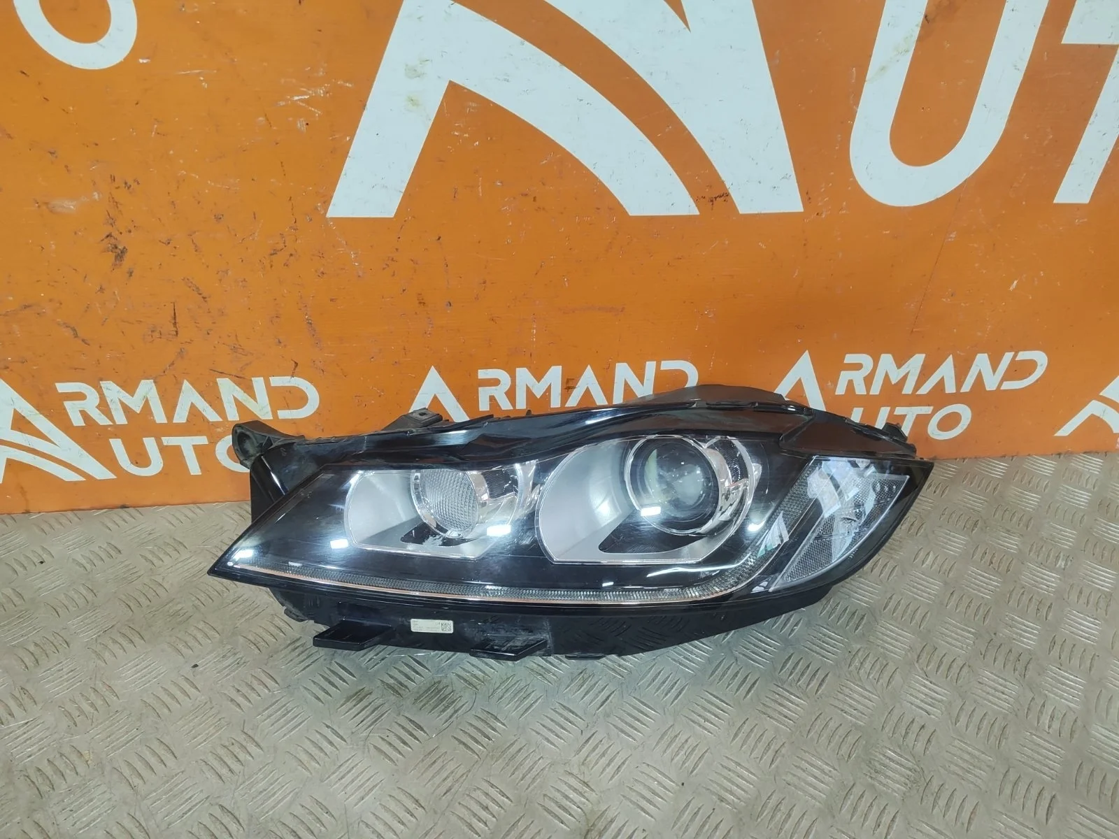 Фара Jaguar F-Pace 2016-нв