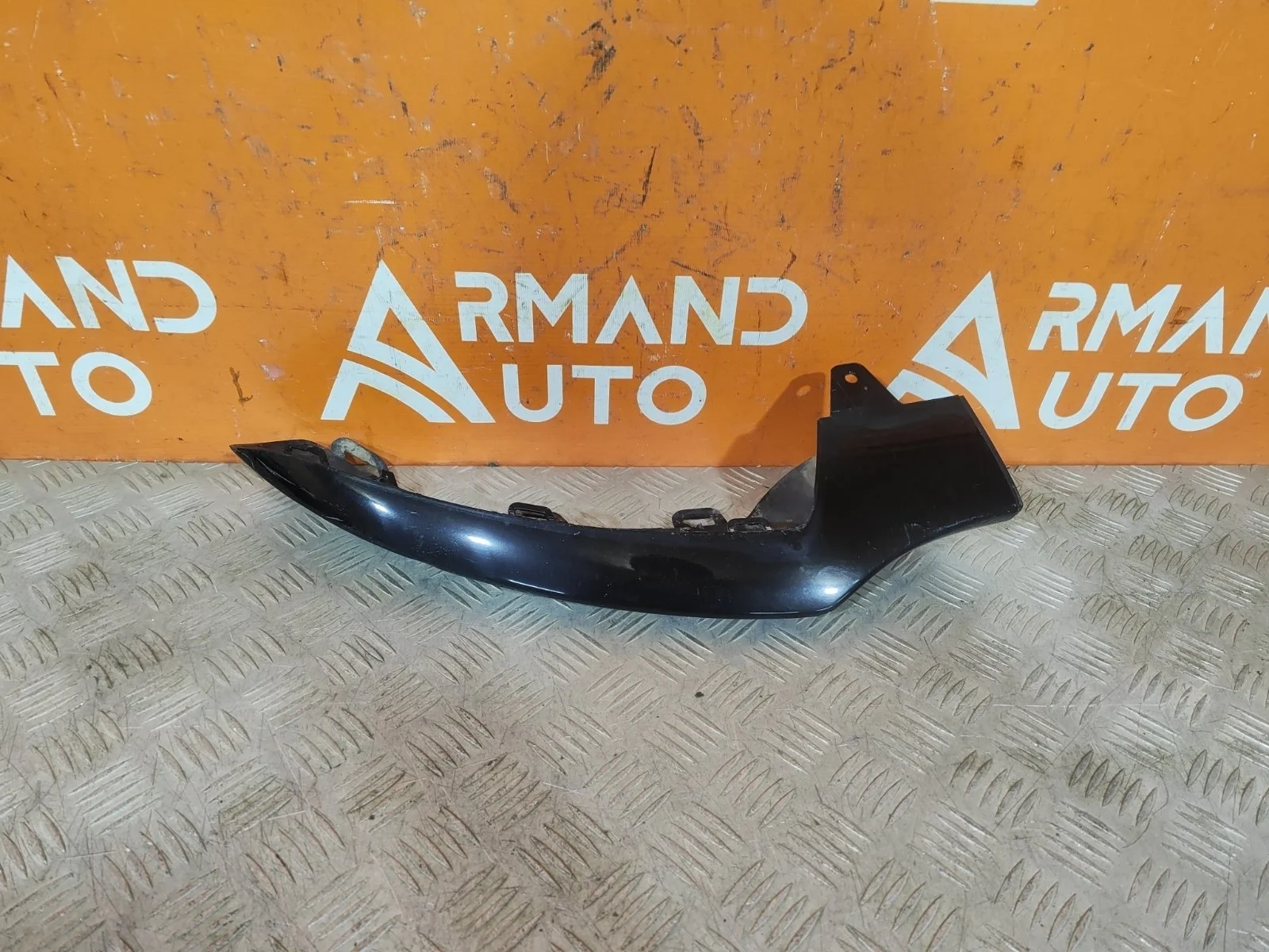 Декоративная накладка бампера Mercedes GLE-Class Coupe 2015-2019 C292