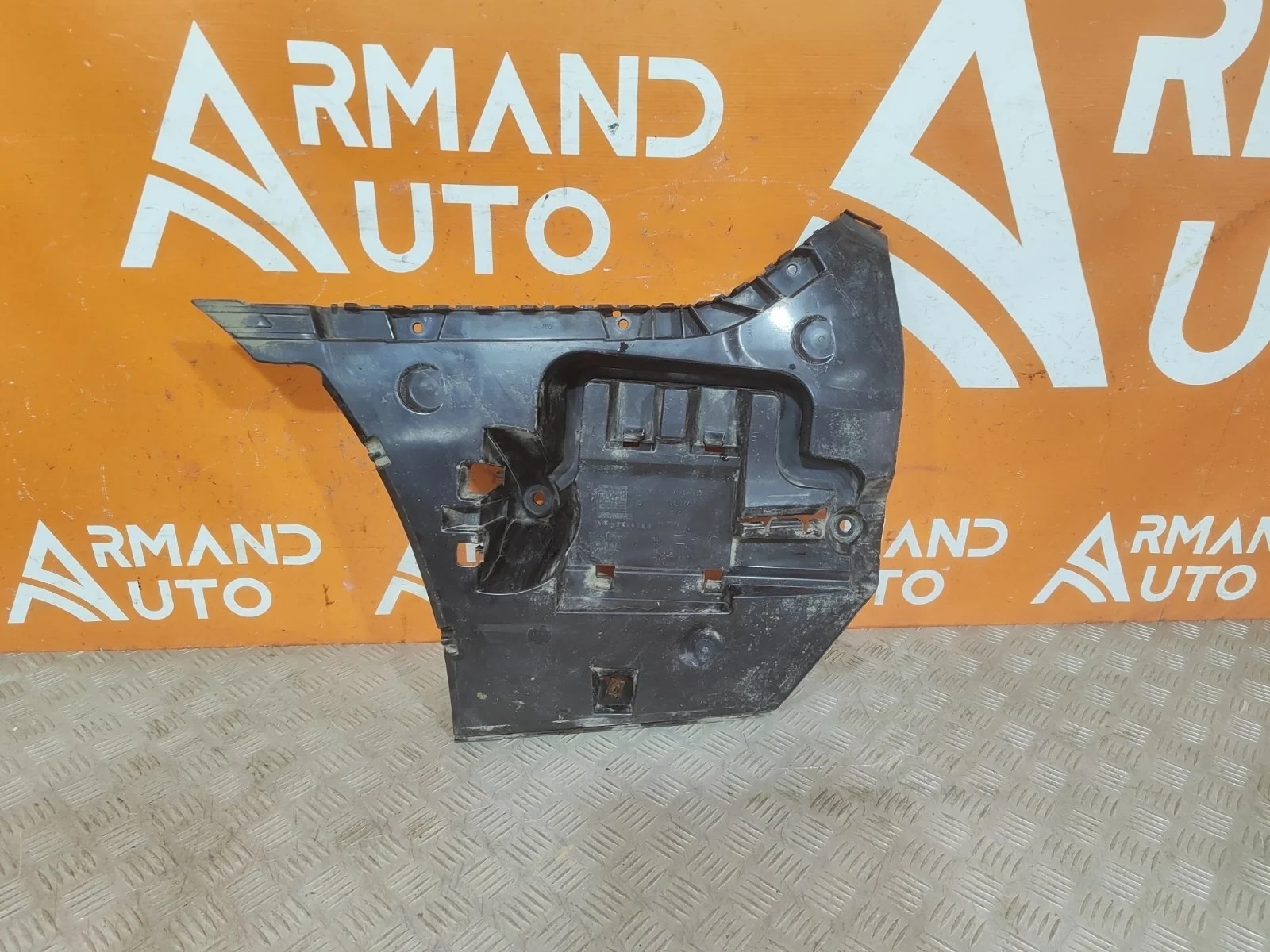 Кронштейн бампера BMW 5 series 2009-2017 F10