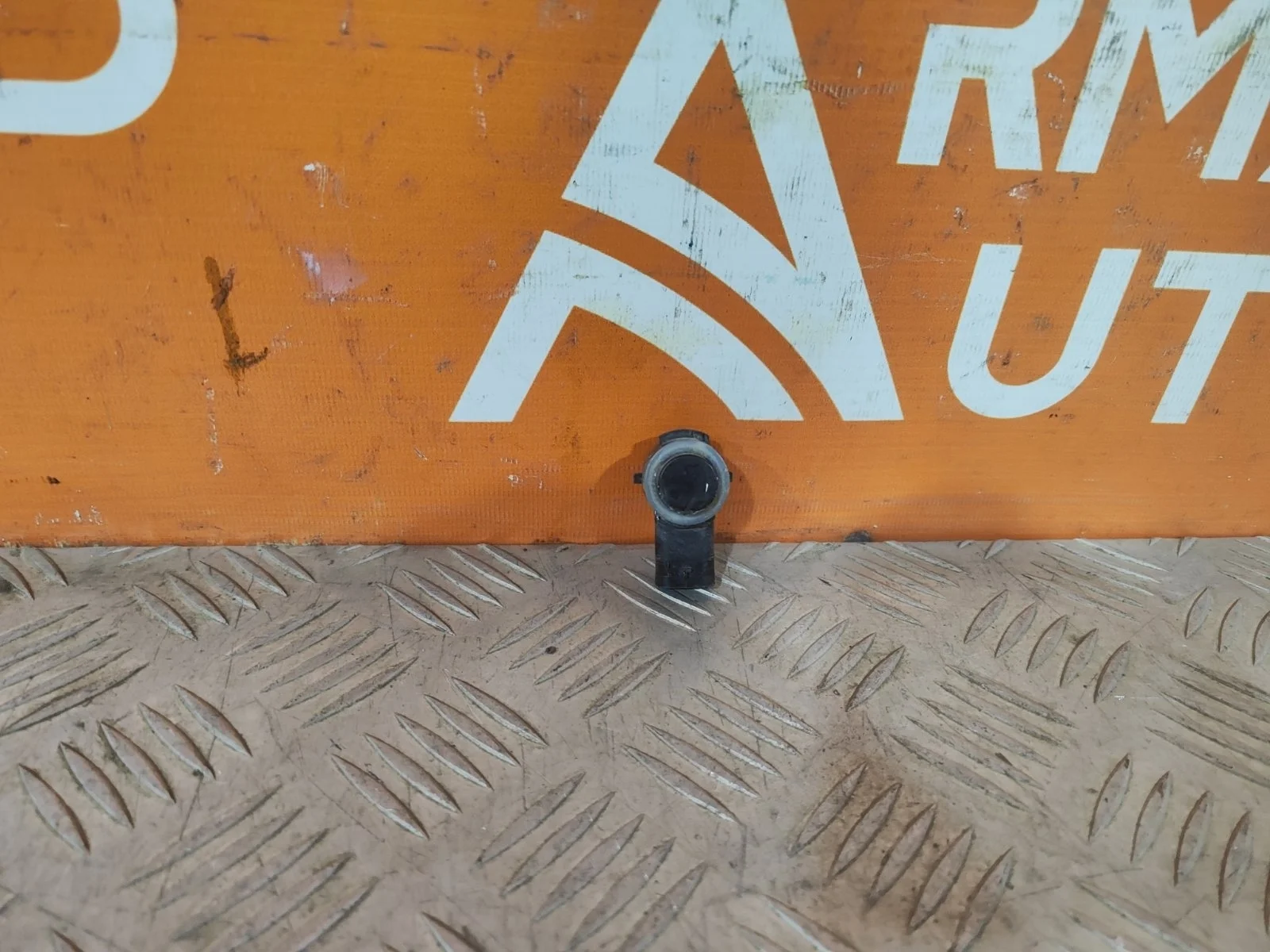 Датчик парктроника Mercedes -Class 2014-2021 W205