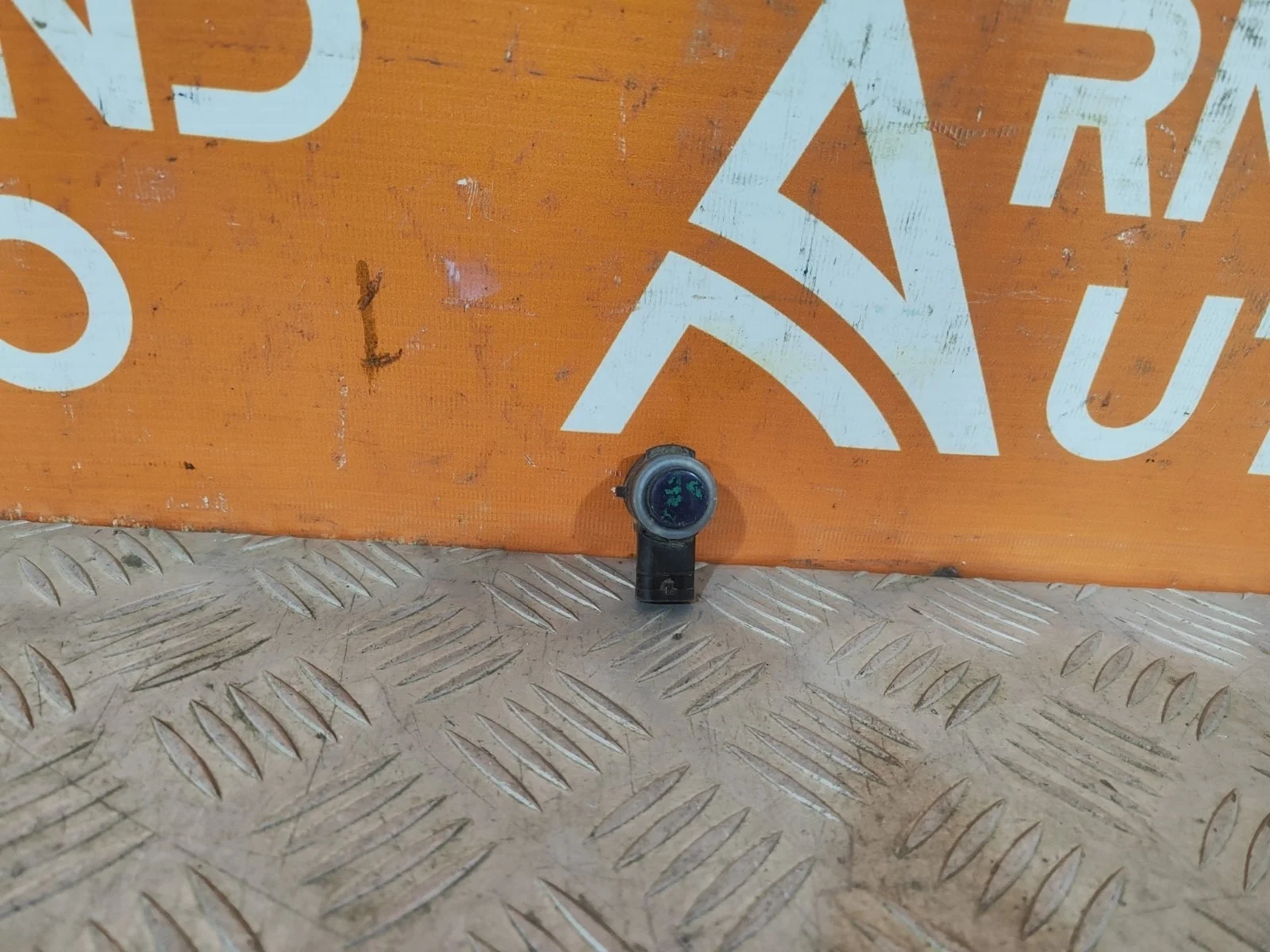 Датчик парктроника Mercedes -Class 2014-2021 W205