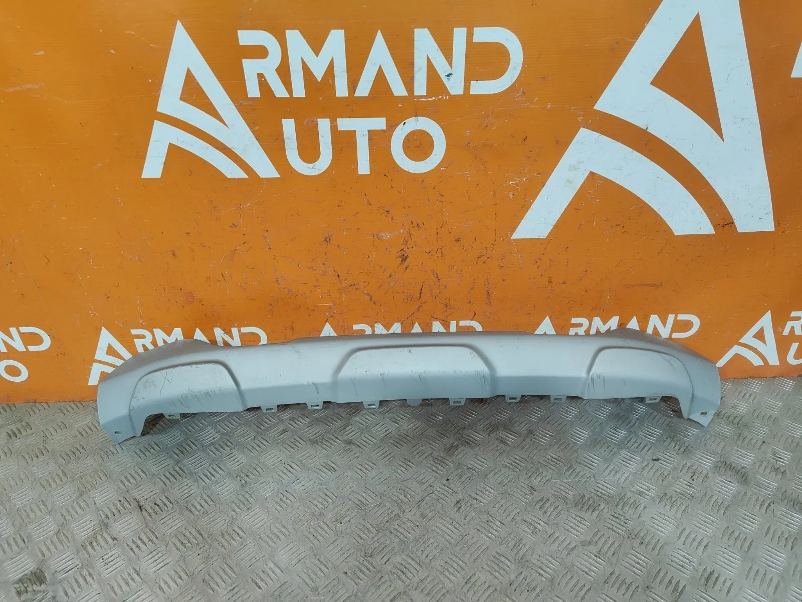 Накладка бампера Renault Logan 2018-2022