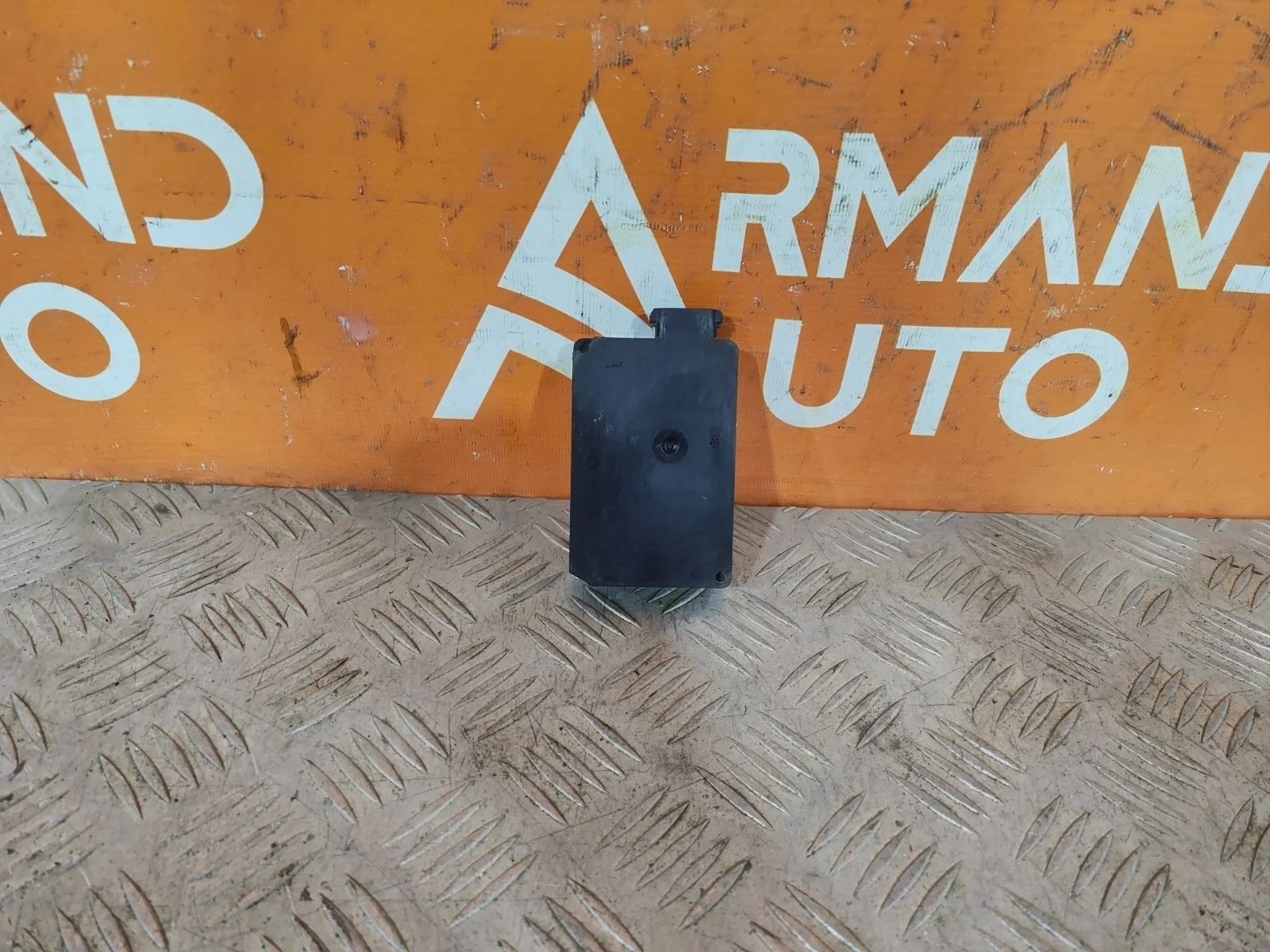 Радарный датчик Mercedes ML GLE-Class 2011-2015 W166