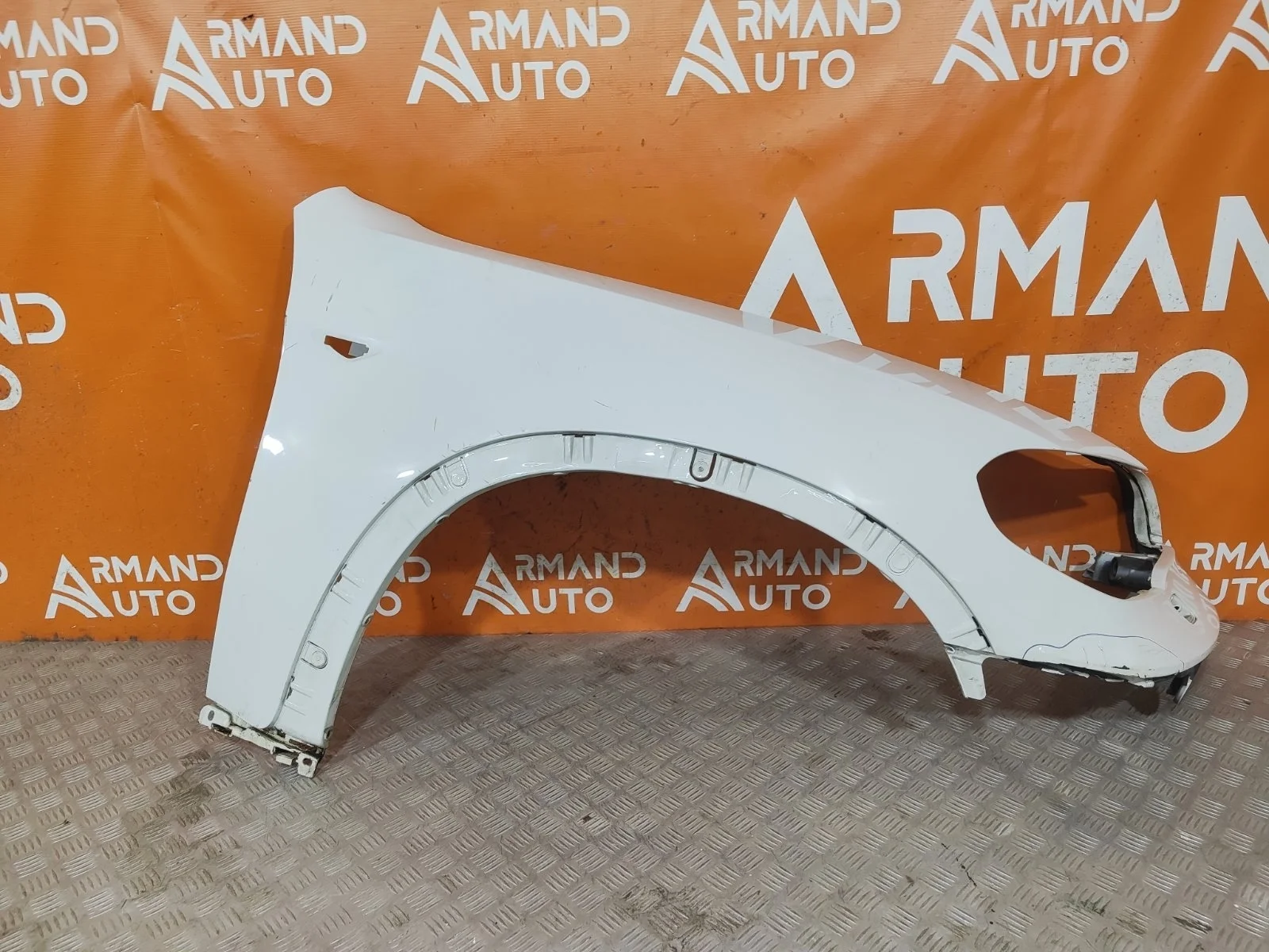 Крыло BMW X5 2010-2013 E70