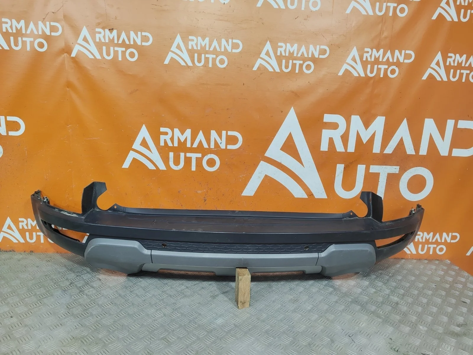 Бампер Land Rover Range Evoque 2011-2018 L538