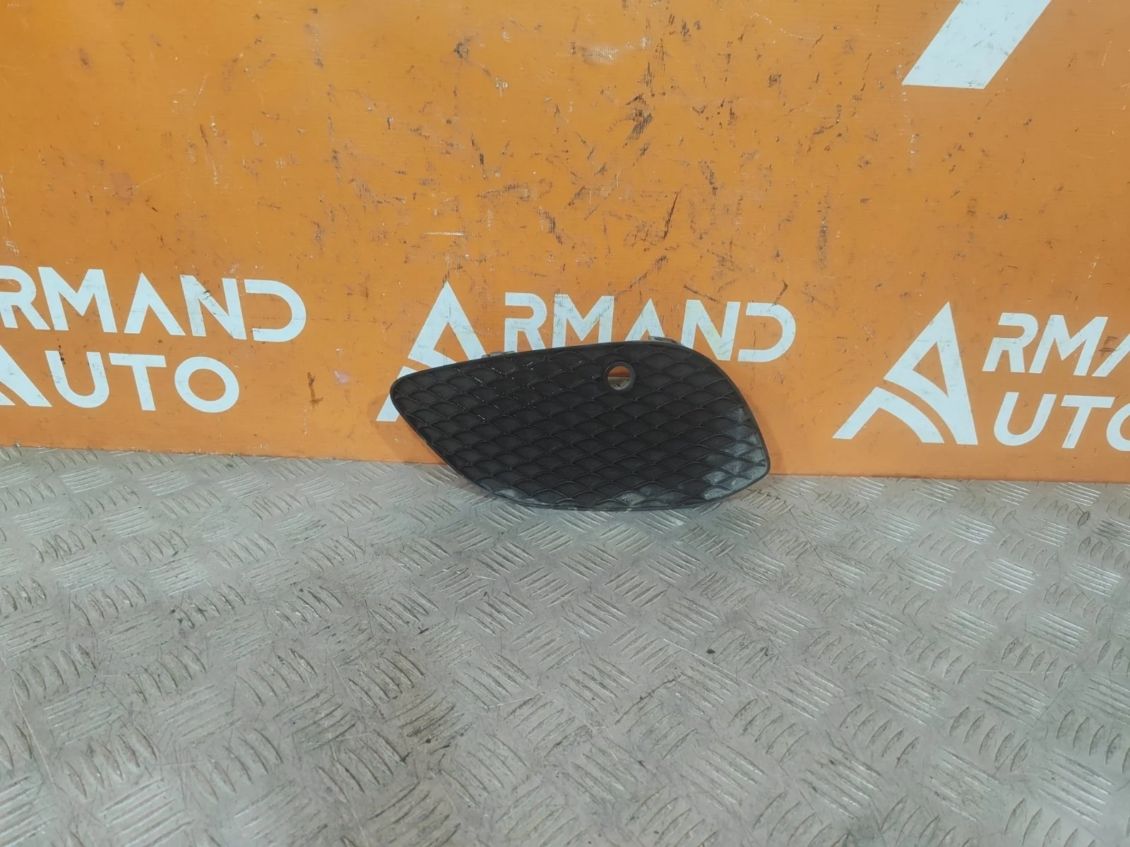 Решетка бампера Mercedes GLC-Class 2015-2019 X253